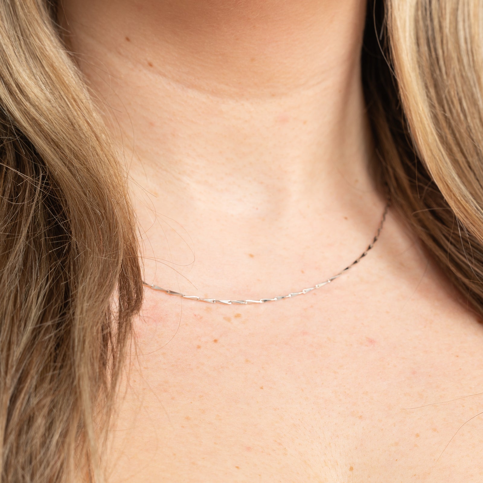 18K White Gold Barleycorn Chain Necklace - 1.20mm Thin Italian Jewelry for Women - Perfect for Everyday Wear, Gifts & Special Occasions