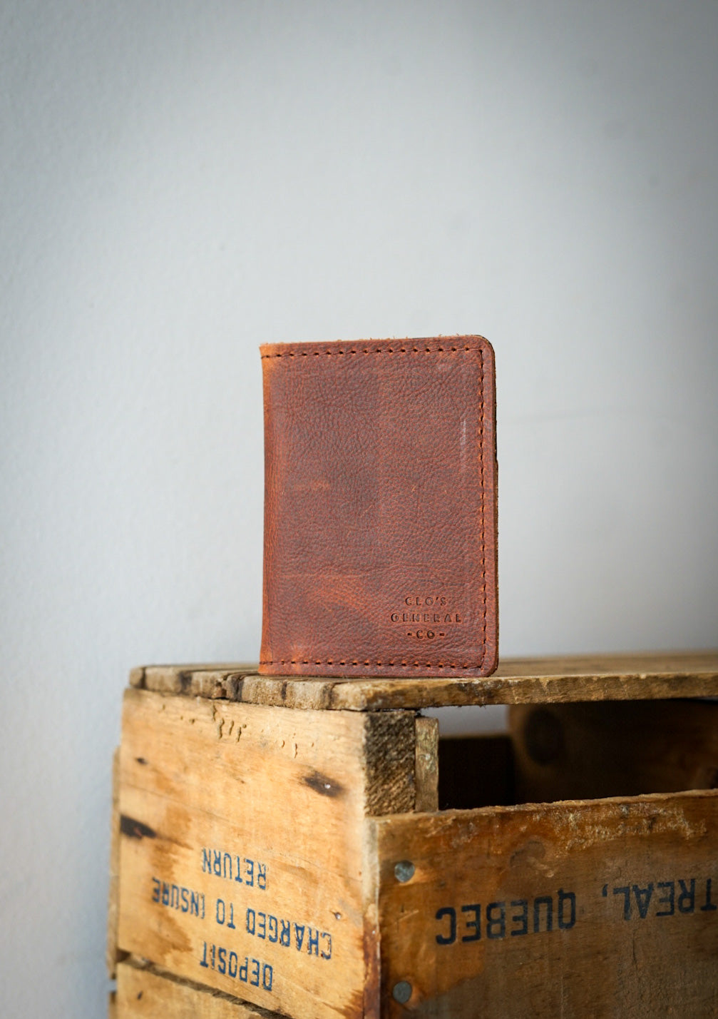 Mini Trucker Wallet (Kodiak Tan + Flat Black) - Slim RFID Blocking Bifold Wallet for Men - Perfect for Travel, Work & Everyday Carry
