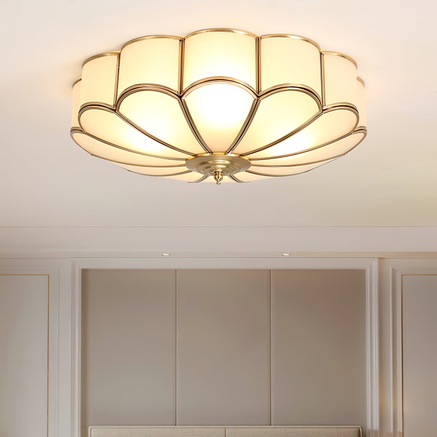 Flower Shaped Glass Recessed Ceiling Light Fixture - Modern Floral Design for Bedroom, Living Room & Kitchen Lighting