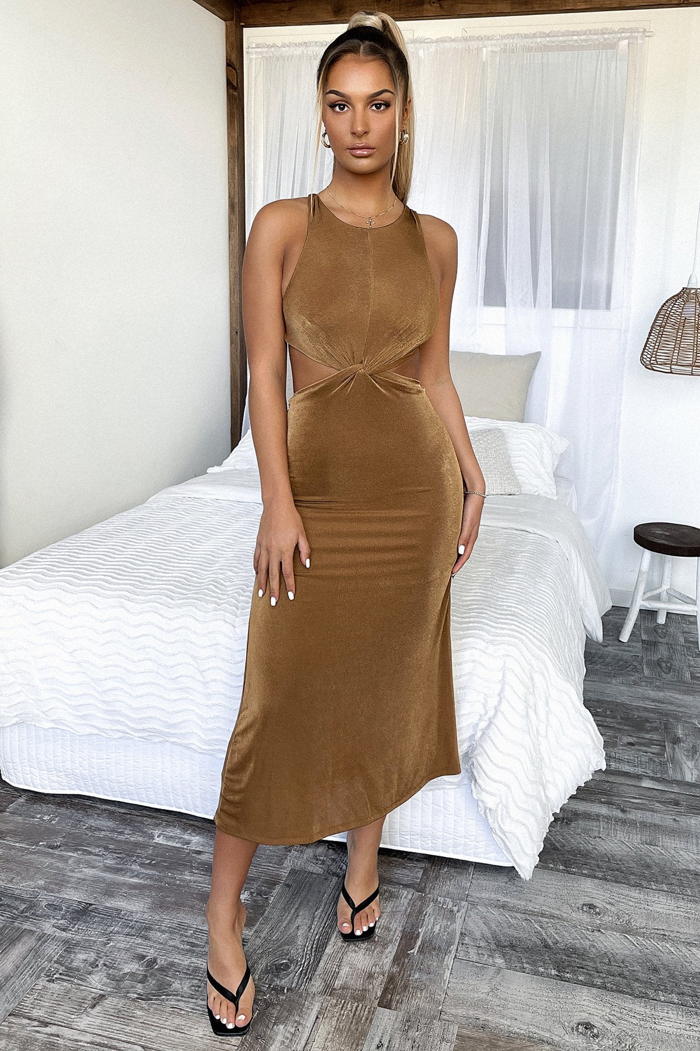 Elegant Melodie Maxi Dress in Brown - Perfect for Summer Vacations, Beach Weddings & Boho Chic Outfits