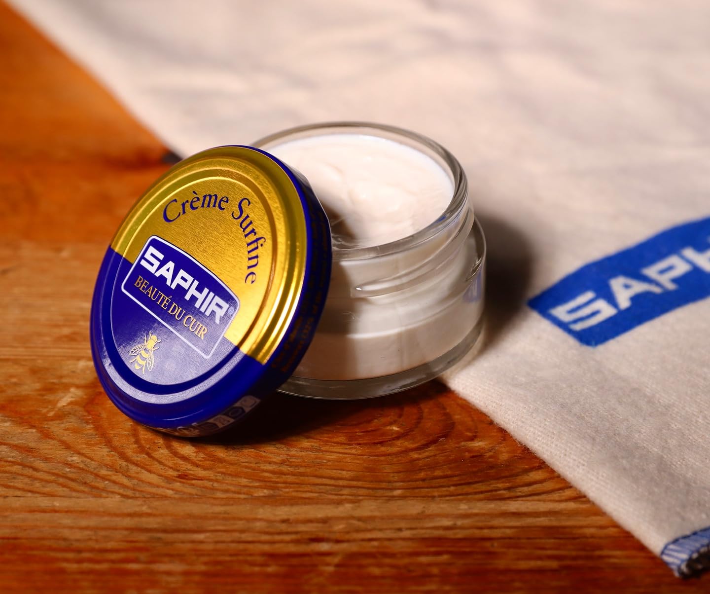 SAPHIR Premium Leather Shoe Care Kit for Men – Shoe Polish, Conditioner & Protector – Perfect for Dress Shoes, Boots & Leather Accessories – Ideal for Office, Formal Events & Daily Shoe Maintenance