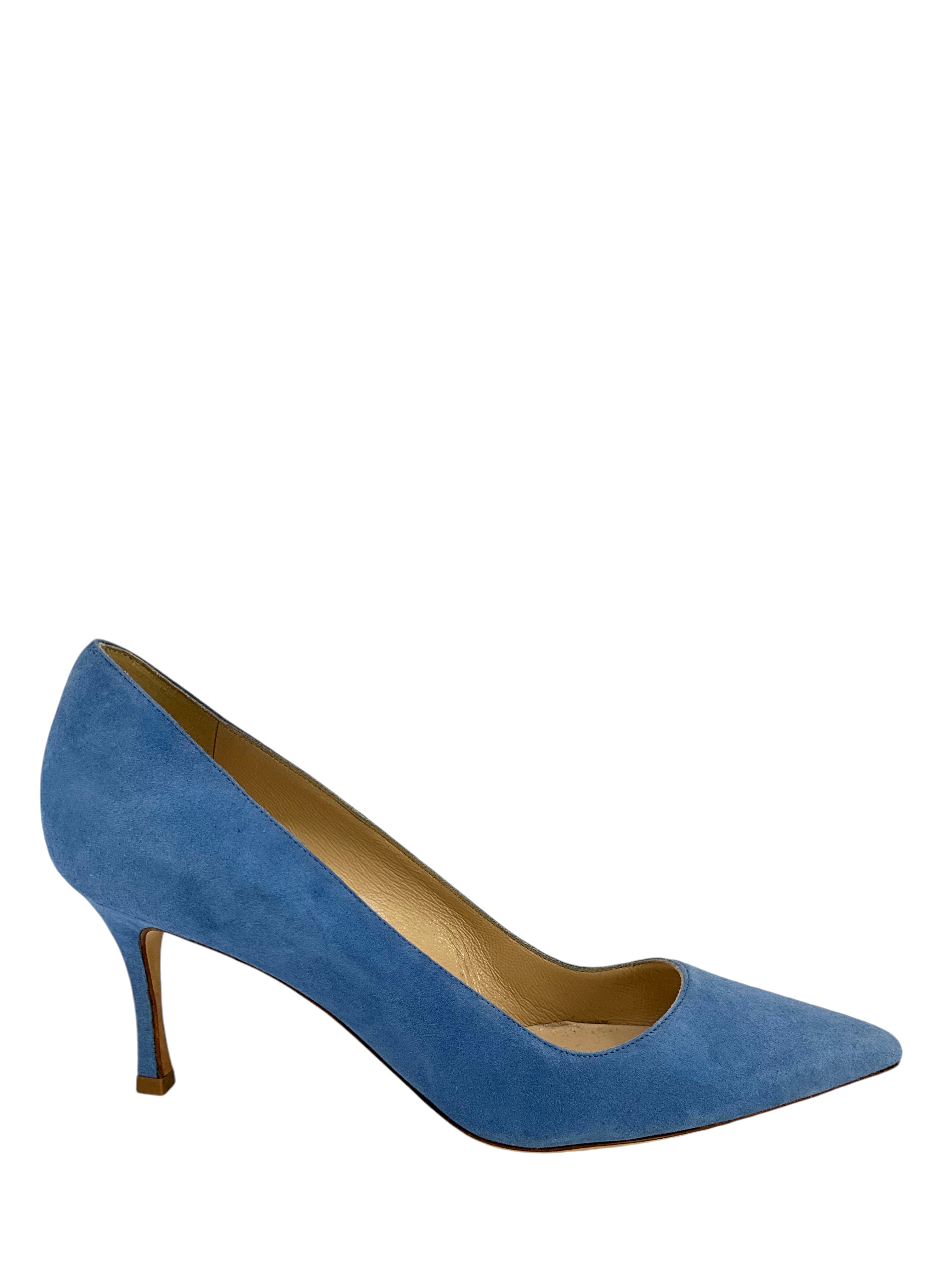 MANOLO BLAHNIK Suede BB Point Toe Pumps Women's Size 7.5 - Elegant High Heels for Wedding, Party & Office Wear