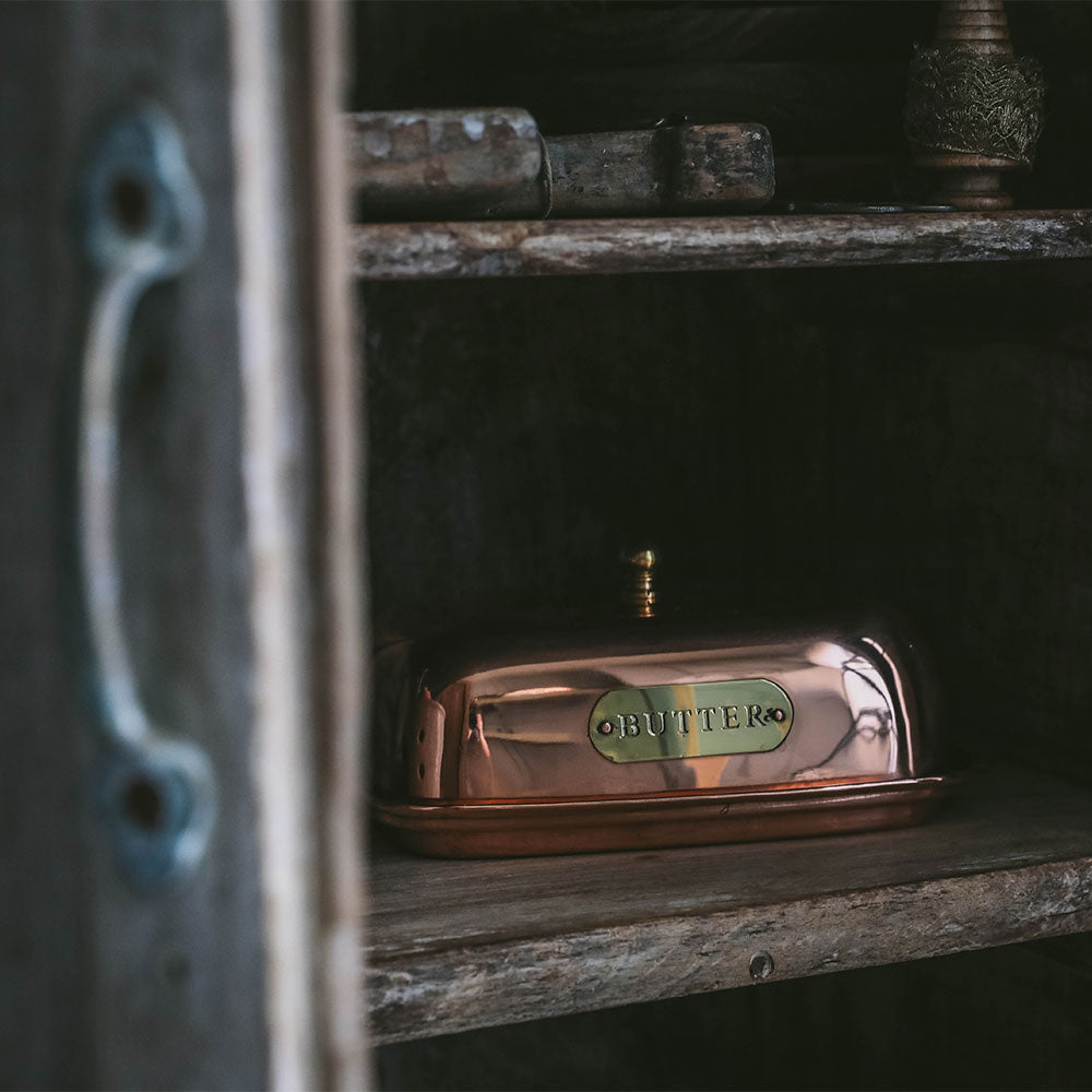 Premium Copper Butter Dish with Lid - Elegant & Rustic Butter Keeper for Freshness - Perfect for Kitchen, Dining Table, and Gift Giving
