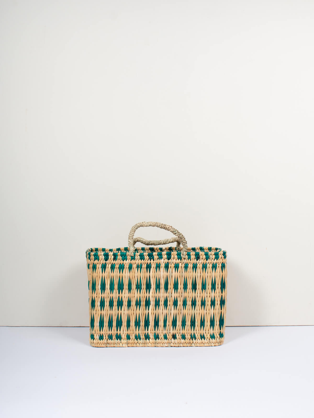 Eco-Friendly Woven Reed Storage Basket - Natural Green Handmade Rattan Organizer for Home Decor, Laundry, Toys & Blankets | Perfect for Living Room, Bedroom, Nursery & Bathroom Organization