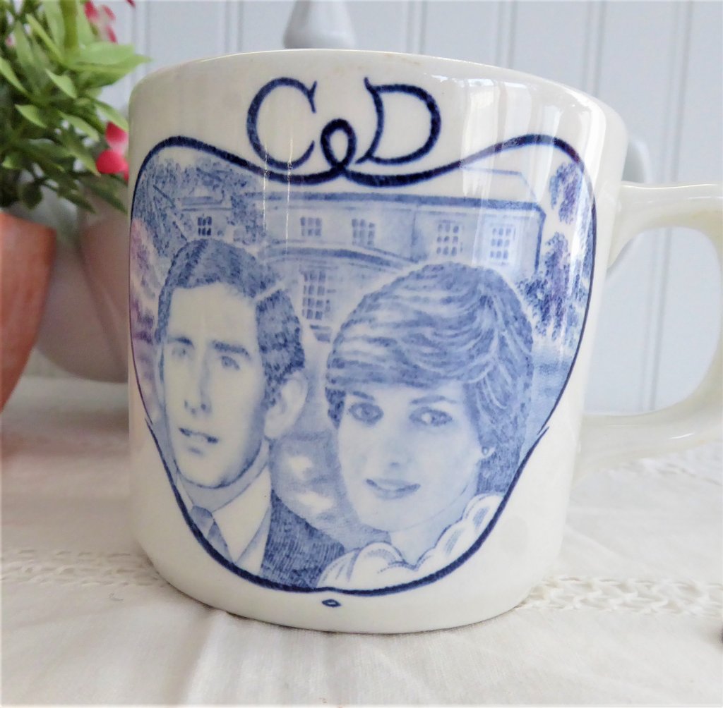 Prince Charles & Princess Diana Royal Wedding Commemorative Blue Transferware Mug by Adams, 1981 – Perfect for Collectors, Tea Lovers & Royal Memorabilia Enthusiasts
