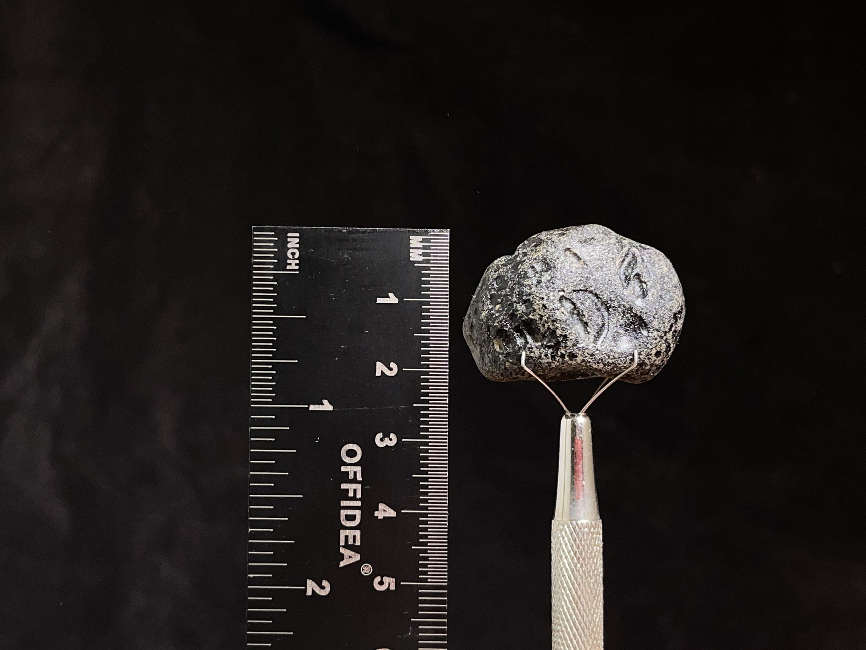 COLOMBIANITE Raw Crystal | Natural Obsidian & Tektite | Metaphysical Healing Stones | Chakra Balancing & Energy Cleansing | Perfect for Meditation, Reiki & Spiritual Practices (45372)