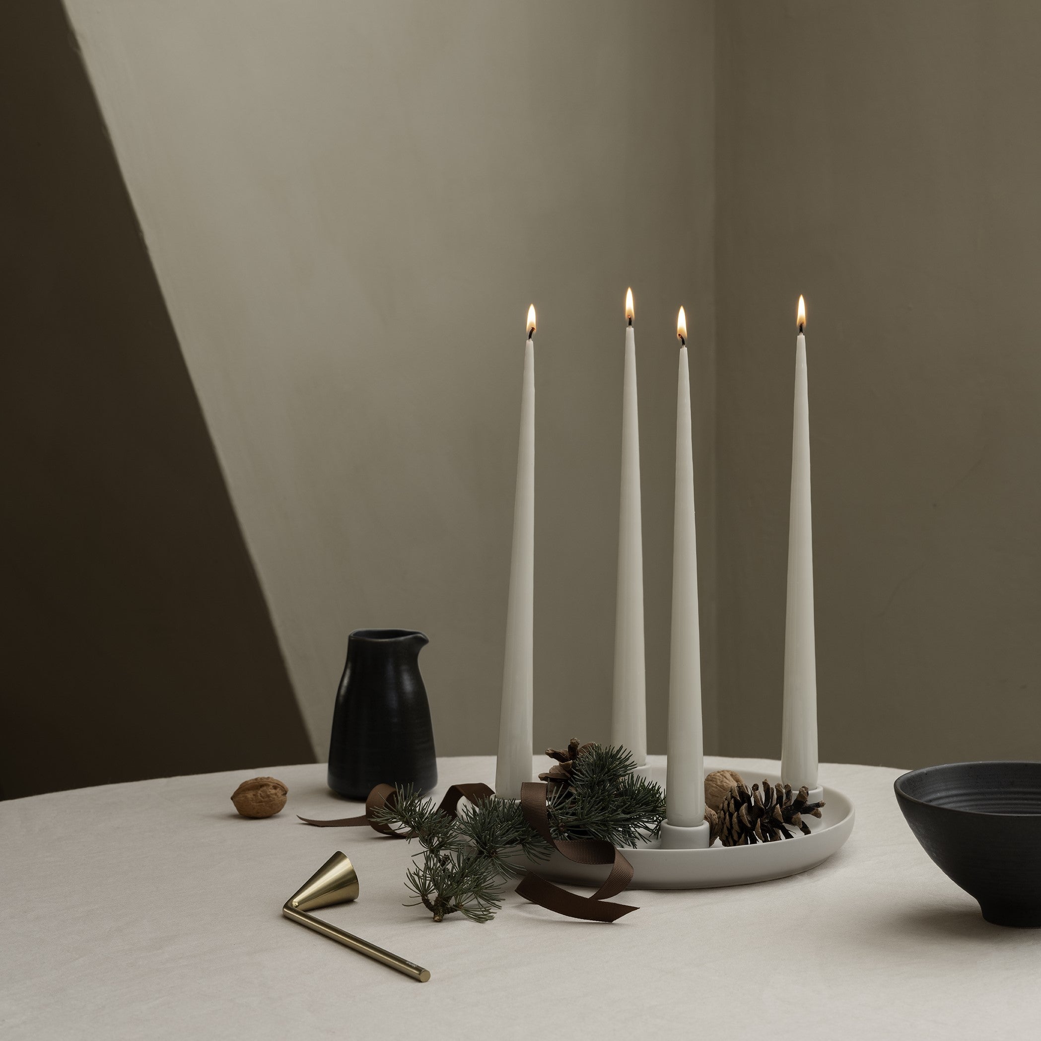NOX Premium Candle Snuffer - Elegant Brass Candle Extinguisher with Wooden Handle for Safe & Smoke-Free Candle Blowing - Perfect for Home Decor, Dinner Parties & Relaxation Moments