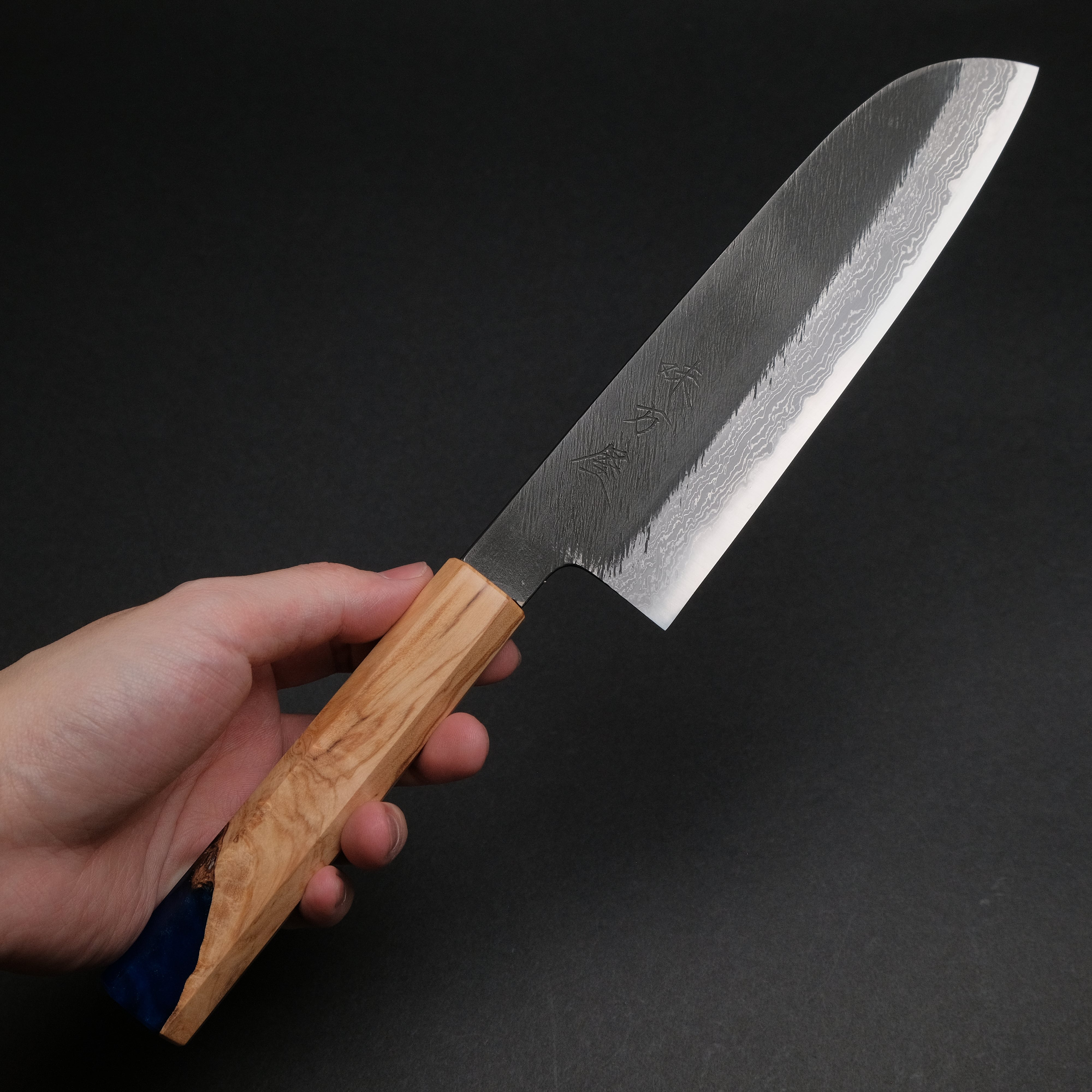 Premium Ajikataya White #2 Matsuba Damascus Santoku Knife 180mm - Olive Wood & Resin Handle (#19) - Japanese Kitchen Knife for Professional Chefs & Home Cooking - Perfect for Slicing, Dicing & Chopping Vegetables, Meat & Fish