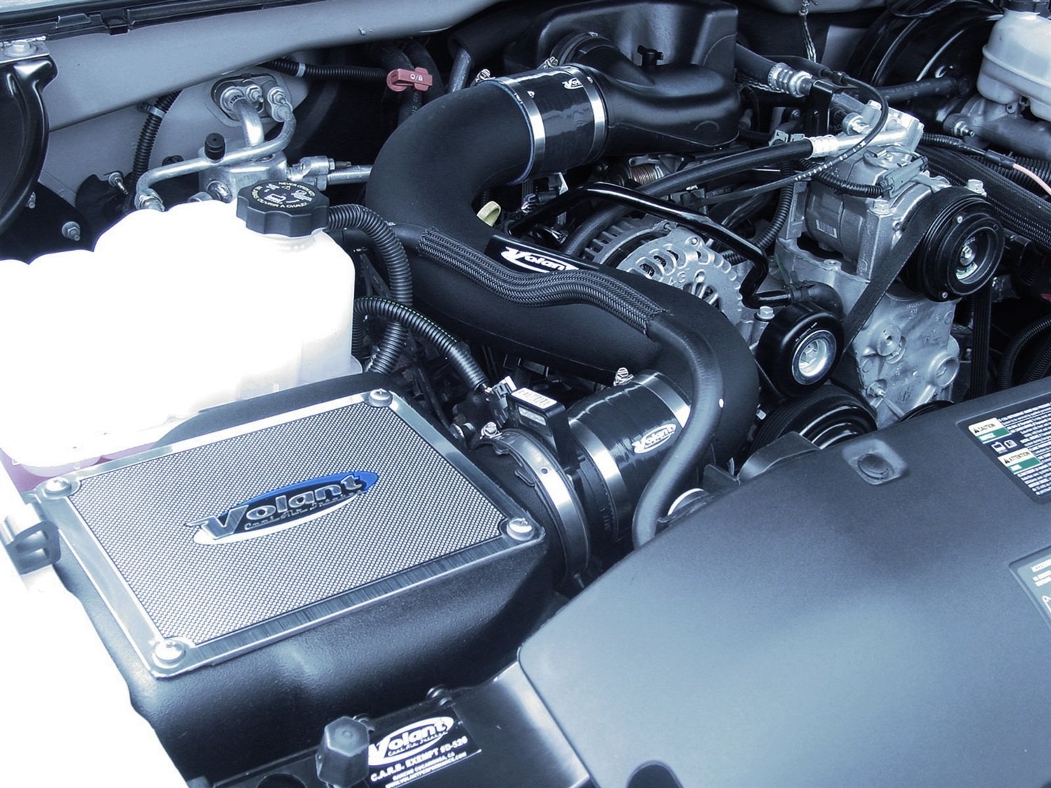Volant 158436 PowerCore Cool Air Intake System - High Performance Cold Air Intake for Trucks & SUVs - Improves Horsepower & Fuel Efficiency - Perfect for Off-Roading & Towing