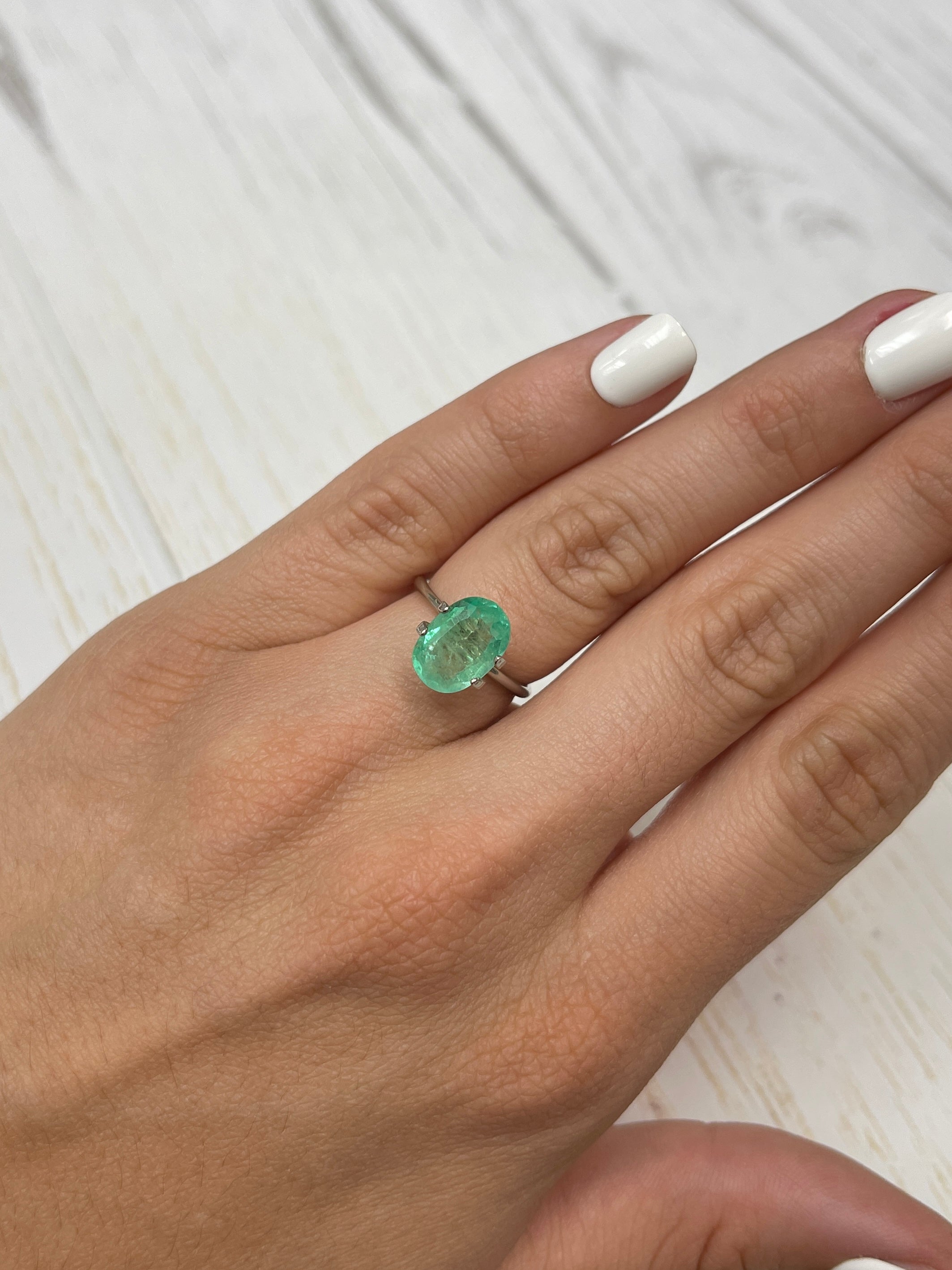 2.78 Carat Light Yellowish Green Natural Loose Colombian Emerald Oval Cut Gemstone for Jewelry Making, Engagement Rings & Luxury Gifts