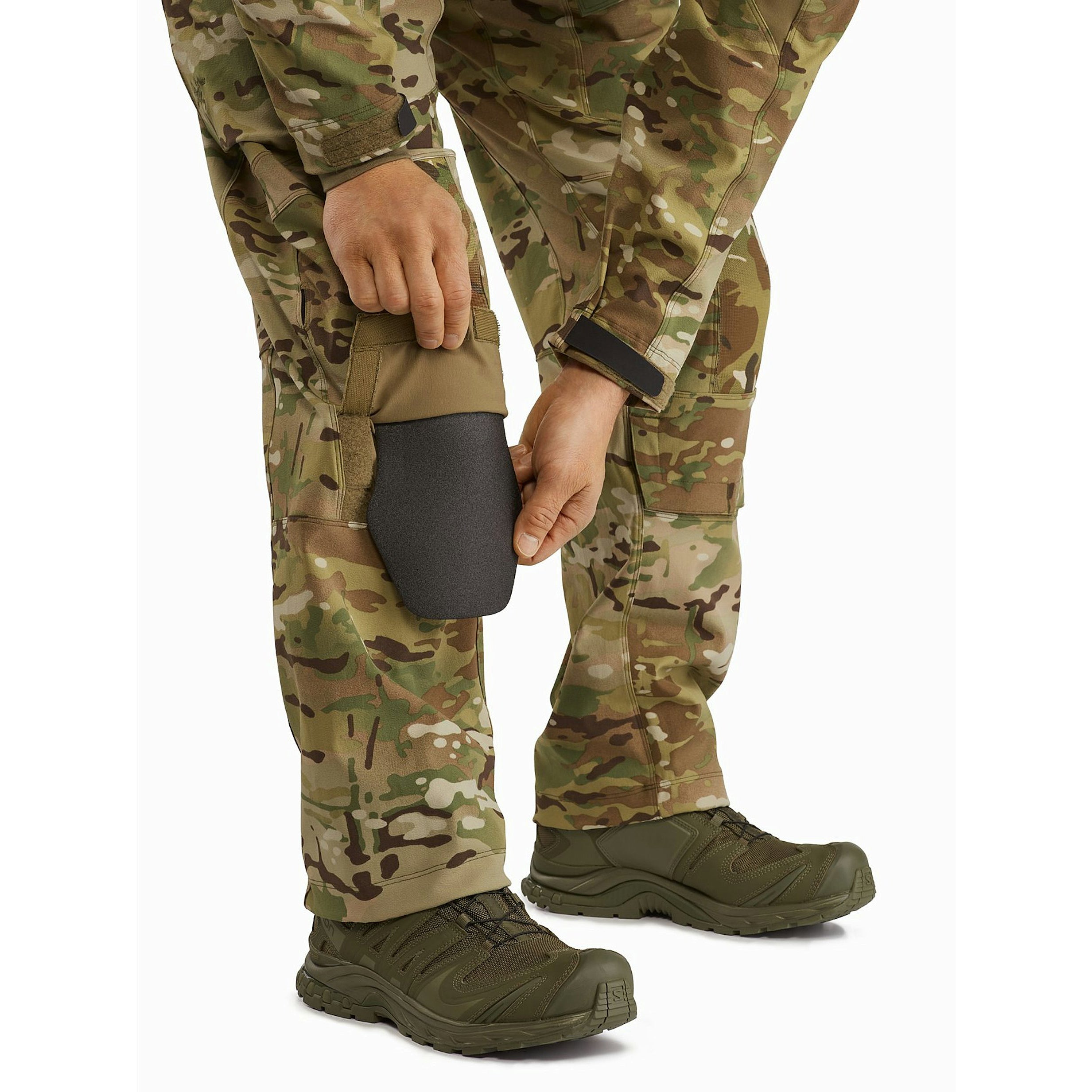 Arc'teryx LEAF Assault Pant SV MultiCam Men's Tactical Combat Pants | Durable Outdoor Hiking & Military Uniform | Perfect for Airsoft, Hunting & Tactical Missions (Like New Condition)