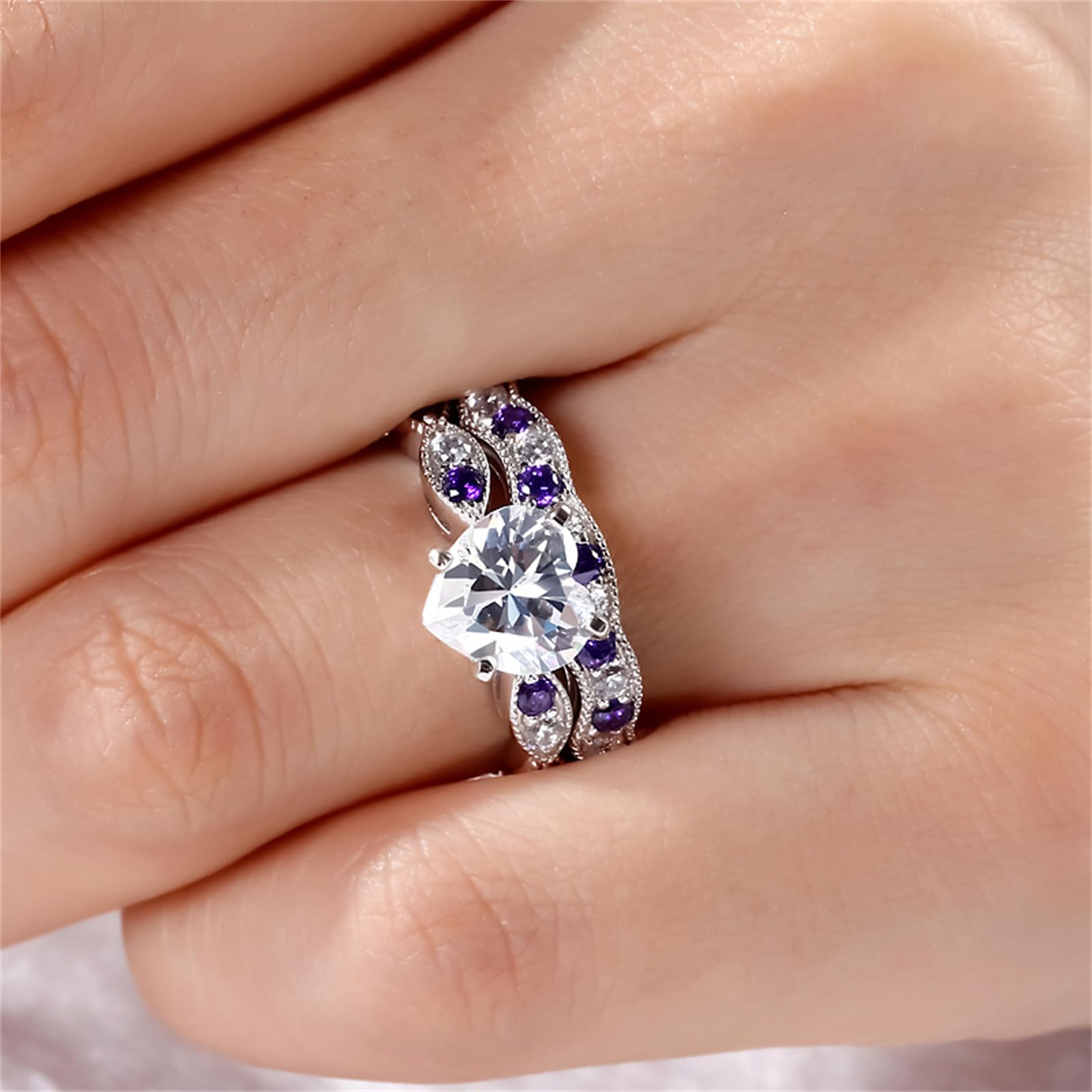Jeulia 3 Carat CZ Solitaire Engagement Ring Set - Halo Milgrain Heart Cut Sterling Silver Wedding Band for Women | Perfect for Proposals, Anniversaries & Bridal Jewelry Gifts