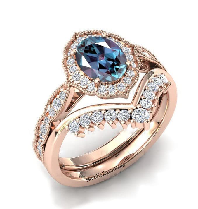 Exquisite Alexandrite Engagement Ring Set for Women - Solid 925 Sterling Silver Wedding Band Set (Him & Her) | Vintage Art Deco Style Jewelry for Anniversaries, Proposals & Special Occasions