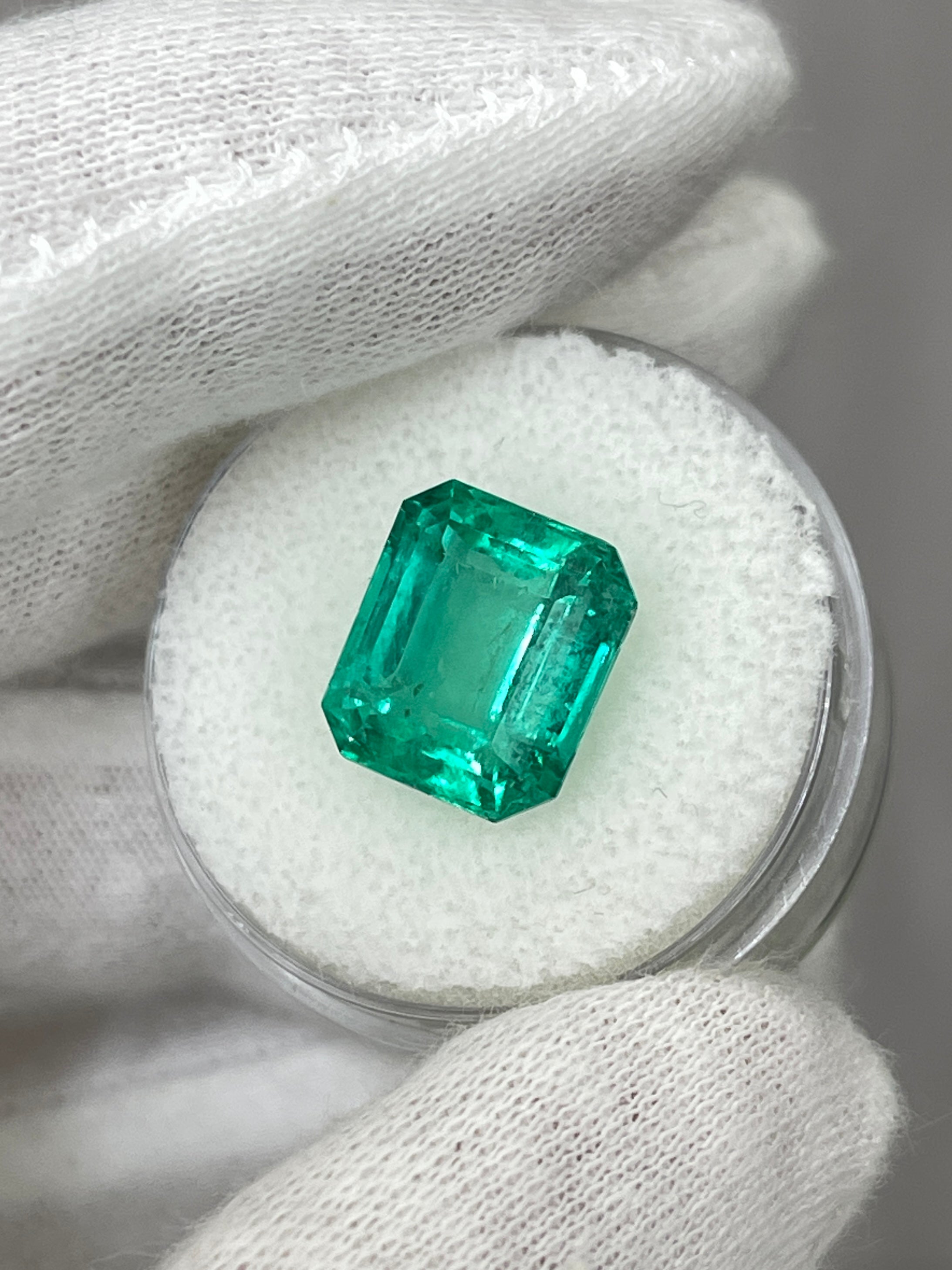 6.03 Carat 11.5x10mm Fine Bluish Natural Loose Colombian Emerald Gemstone - Classic Emerald Cut for Jewelry Making, Engagement Rings & Luxury Gifts