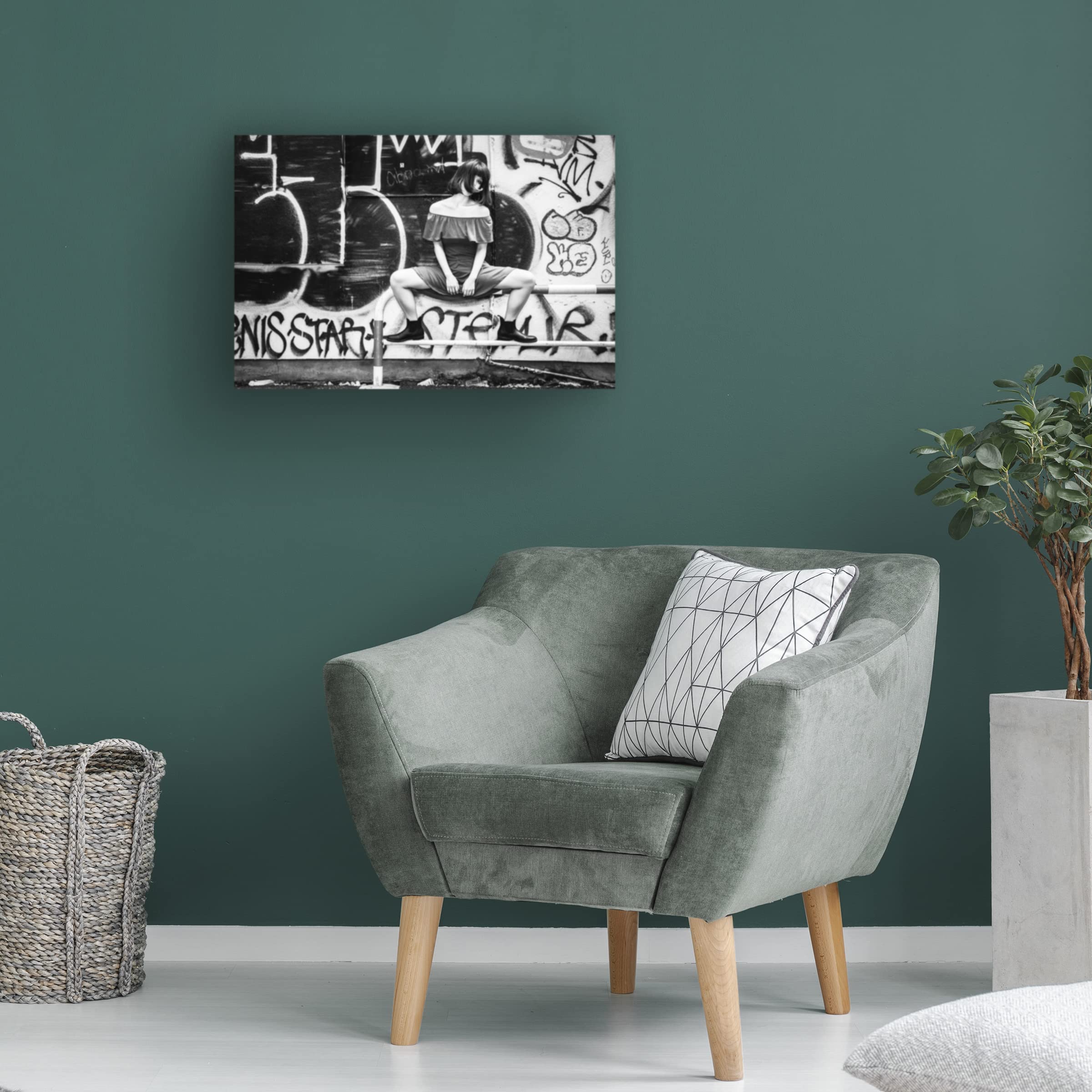 Trademark Fine Art 'Shibuya Street' Canvas Wall Art Print by Toru Matsunaga - Japanese Urban Landscape Painting for Living Room & Office Decor