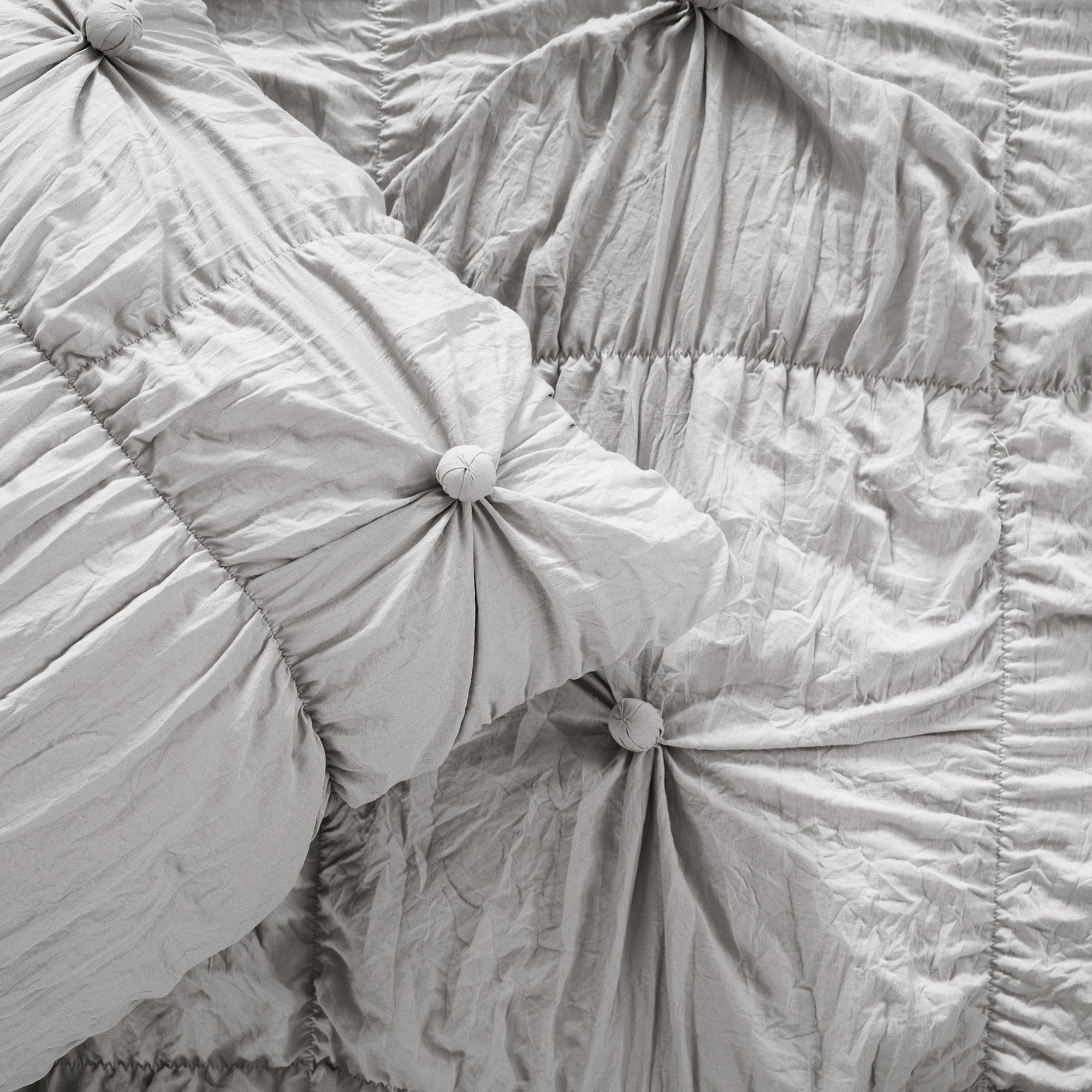 Bella 3-Piece Comforter Set - Soft & Cozy Queen/King Size Bedding - Perfect for Master Bedroom, Guest Room & Dorm Decor