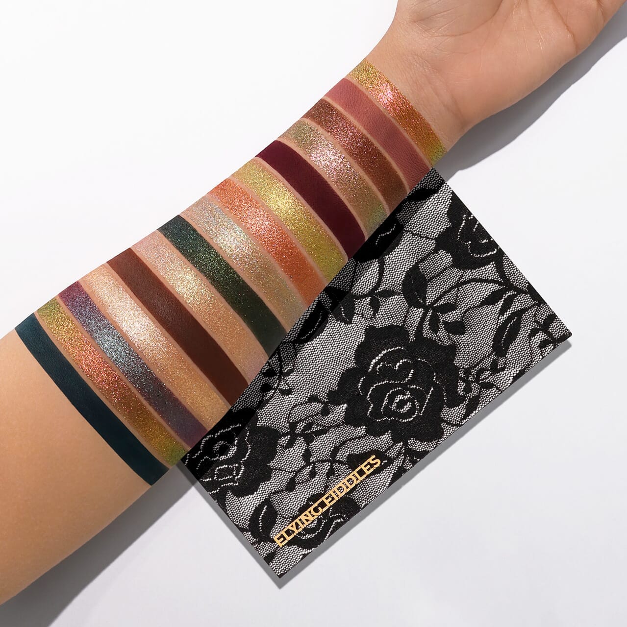 Flying Fiddles Eyeshadow Palette - 12 Highly Pigmented Matte & Shimmer Eyeshadows for Professional Makeup | Perfect for Day to Night Looks, Parties & Special Occasions
