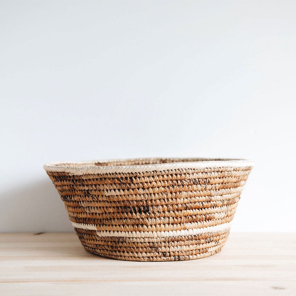 Eco-Friendly Banana Fiber Table Basket - Natural & Sustainable Storage Organizer for Home, Office, or Kitchen Decor