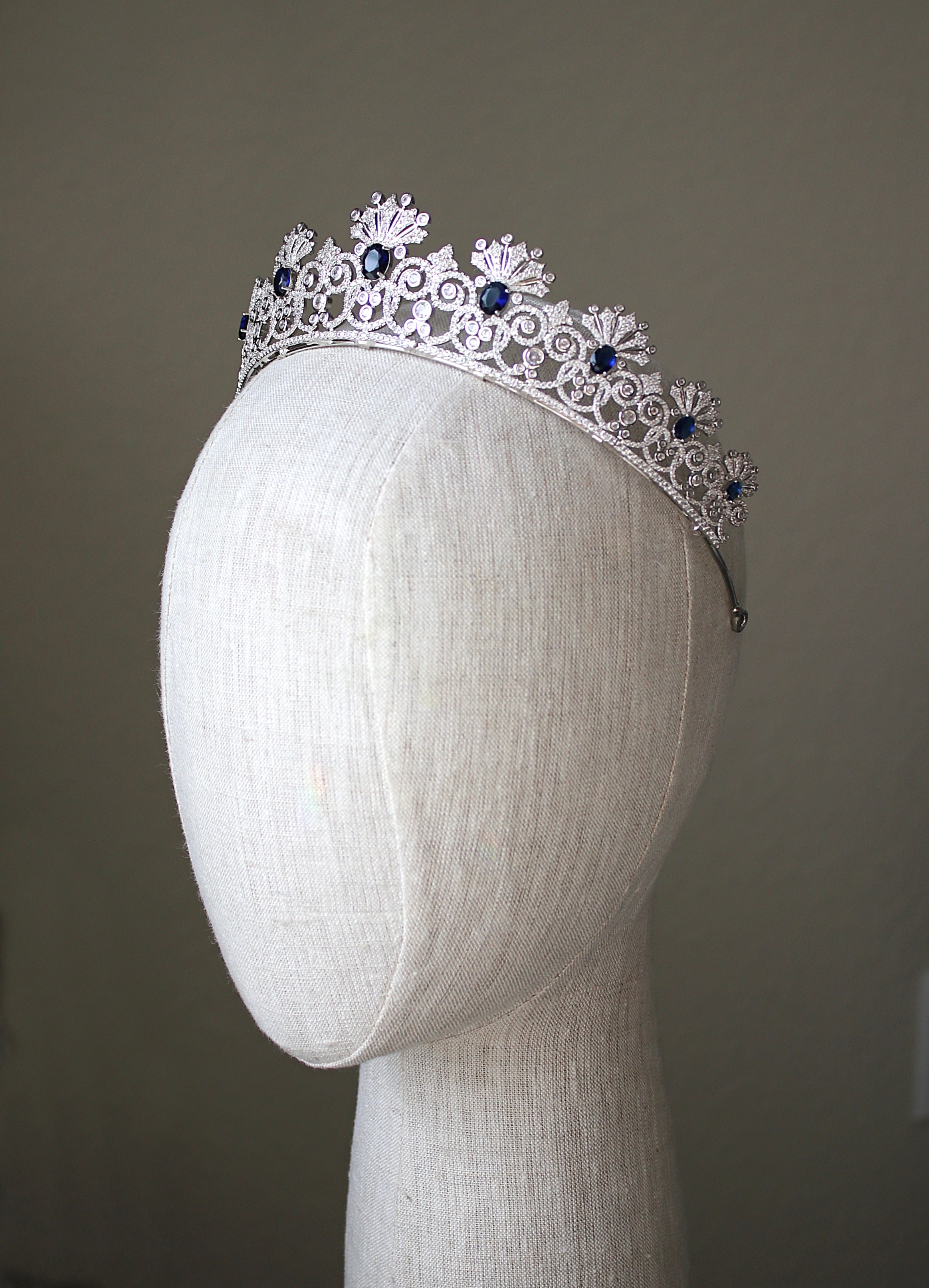 BELLA BLEU Royal Bridal Tiara with Simulated Diamonds - Perfect for Weddings, Prom, Pageants & Special Occasions