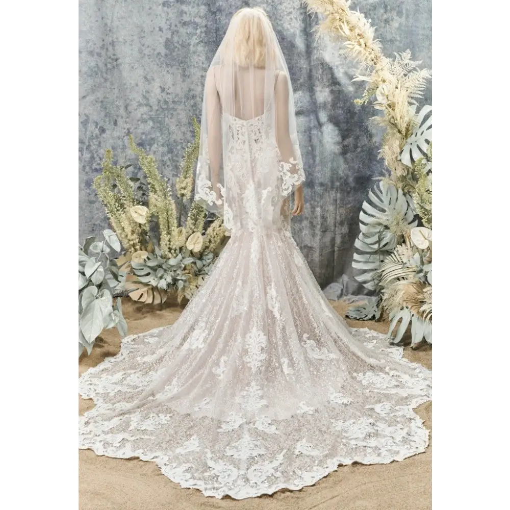 Maggie Sottero Tuscany Marie Fingertip Length Wedding Veil - Elegant Bridal Accessory for Church Ceremony & Romantic Photoshoot