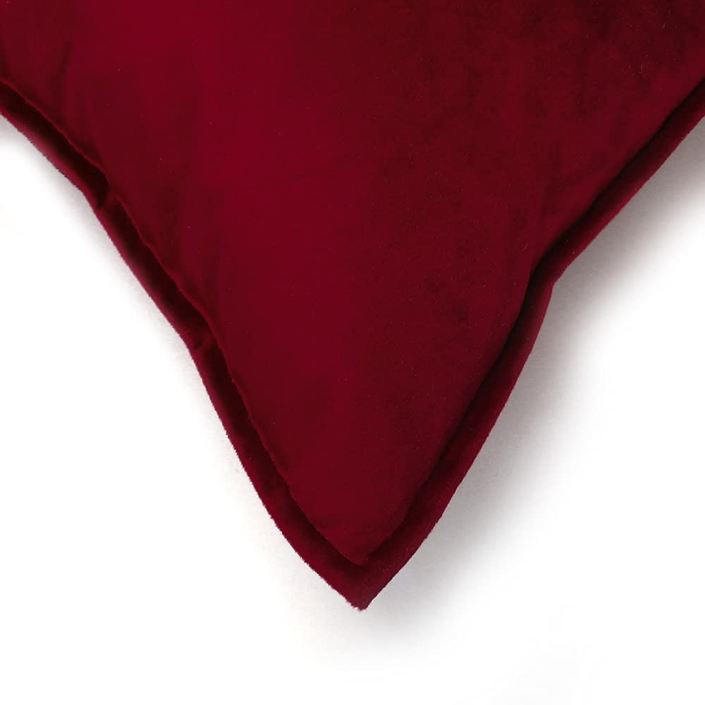 Set of 2 Red Velvet Throw Pillow Covers 18x18 Inch - Soft Decorative Square Pillow Cases for Bed, Couch, Sofa - Perfect for Living Room Decor, Home Styling & Cozy Comfort