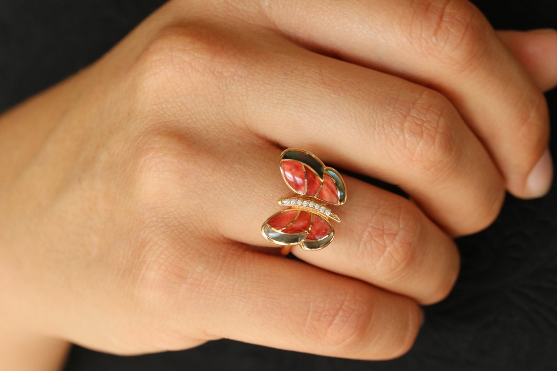 18K Rose Gold Mother of Pearl & Agate Butterfly Ring - Elegant Jewelry for Women, Perfect for Weddings, Anniversaries & Special Occasions