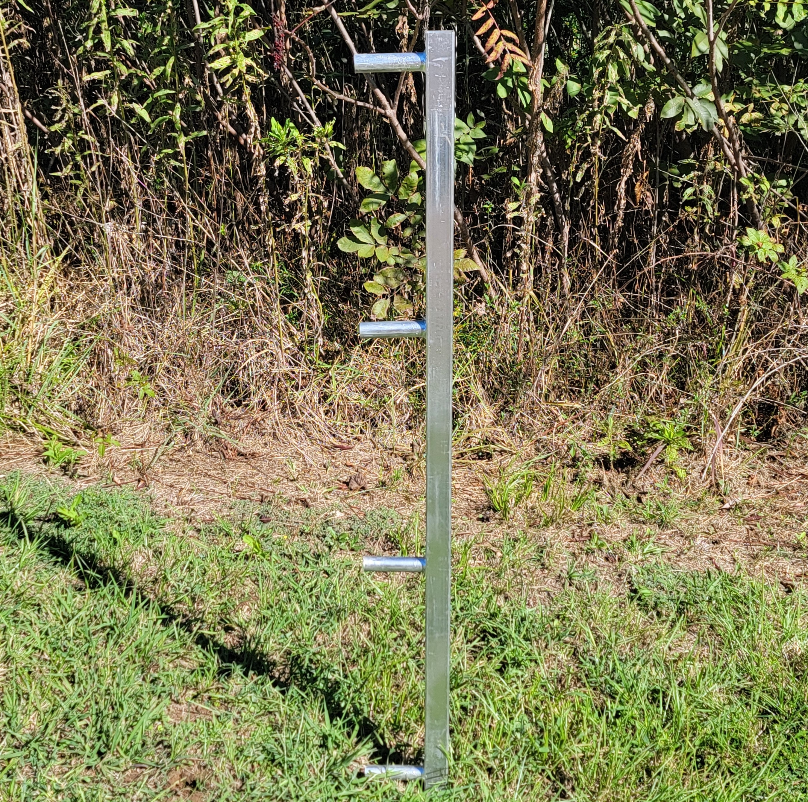 Galvanized Steel End Fixture for 4-Rail Continuous Fencing Panels - Heavy Duty Fence Connector for Farm, Ranch & Garden Security