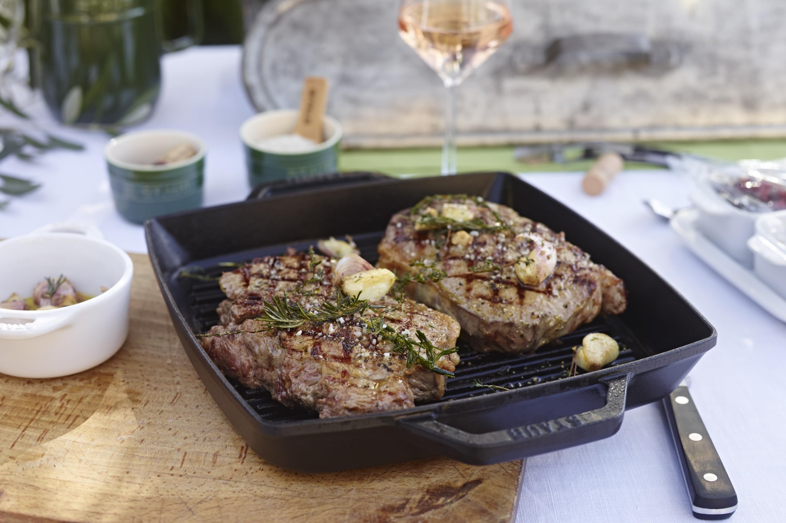Staub 40511-683-0 Rectangular Grill Pan with Two Handles, 28 x 28 cm - Perfect for Grilling Steaks, Vegetables & More in Home Kitchen or Outdoor BBQ