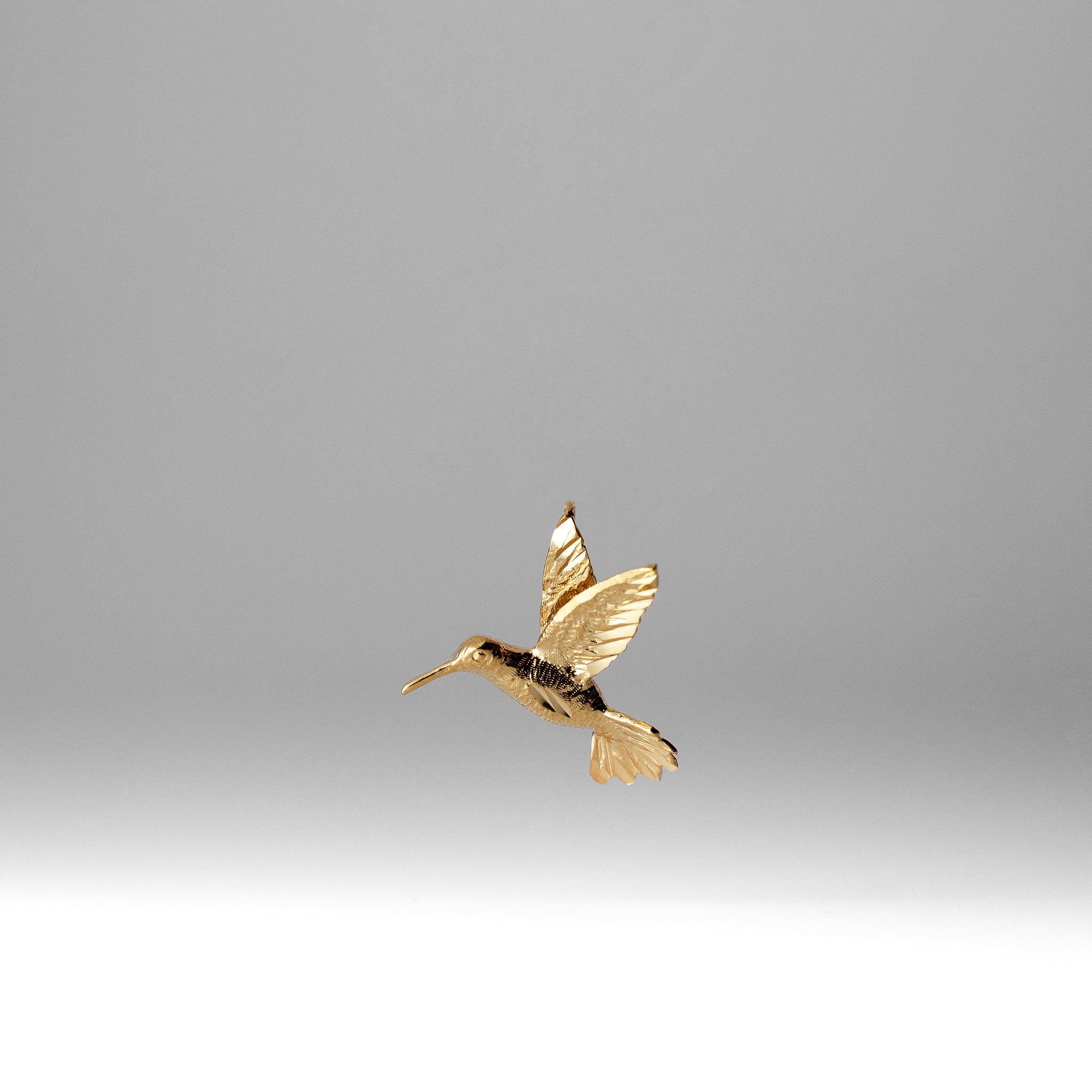 Gold Flying Hummingbird Pendant Necklace - Model 1696 | Elegant Jewelry Gift for Women, Birthday, Anniversary & Special Occasions