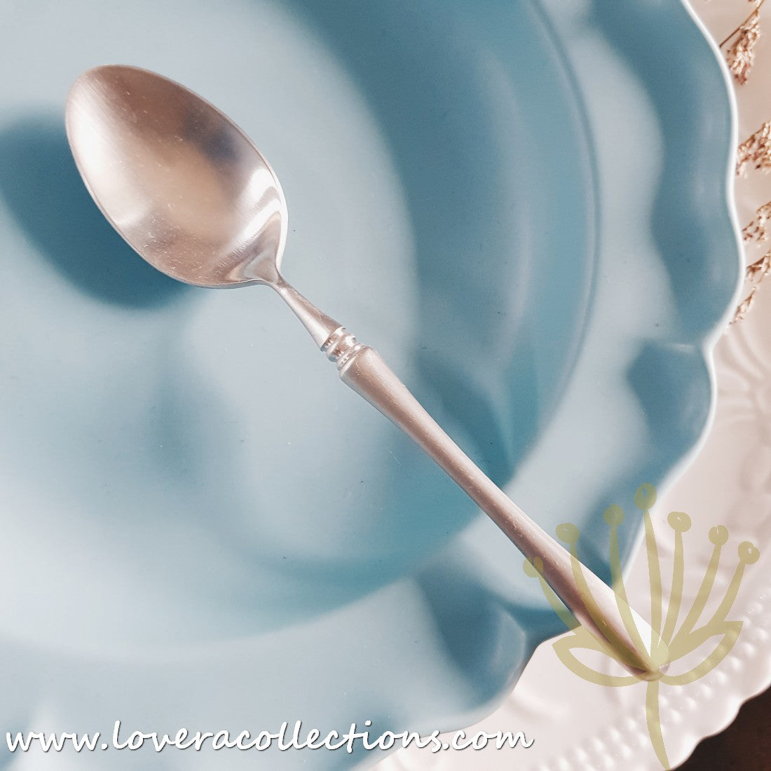 **70% Off Parisienne Matte Gold Stainless Steel SS304 Main Spoon - Elegant Dining & Kitchen Utensil for Restaurants, Weddings & Home Entertaining**