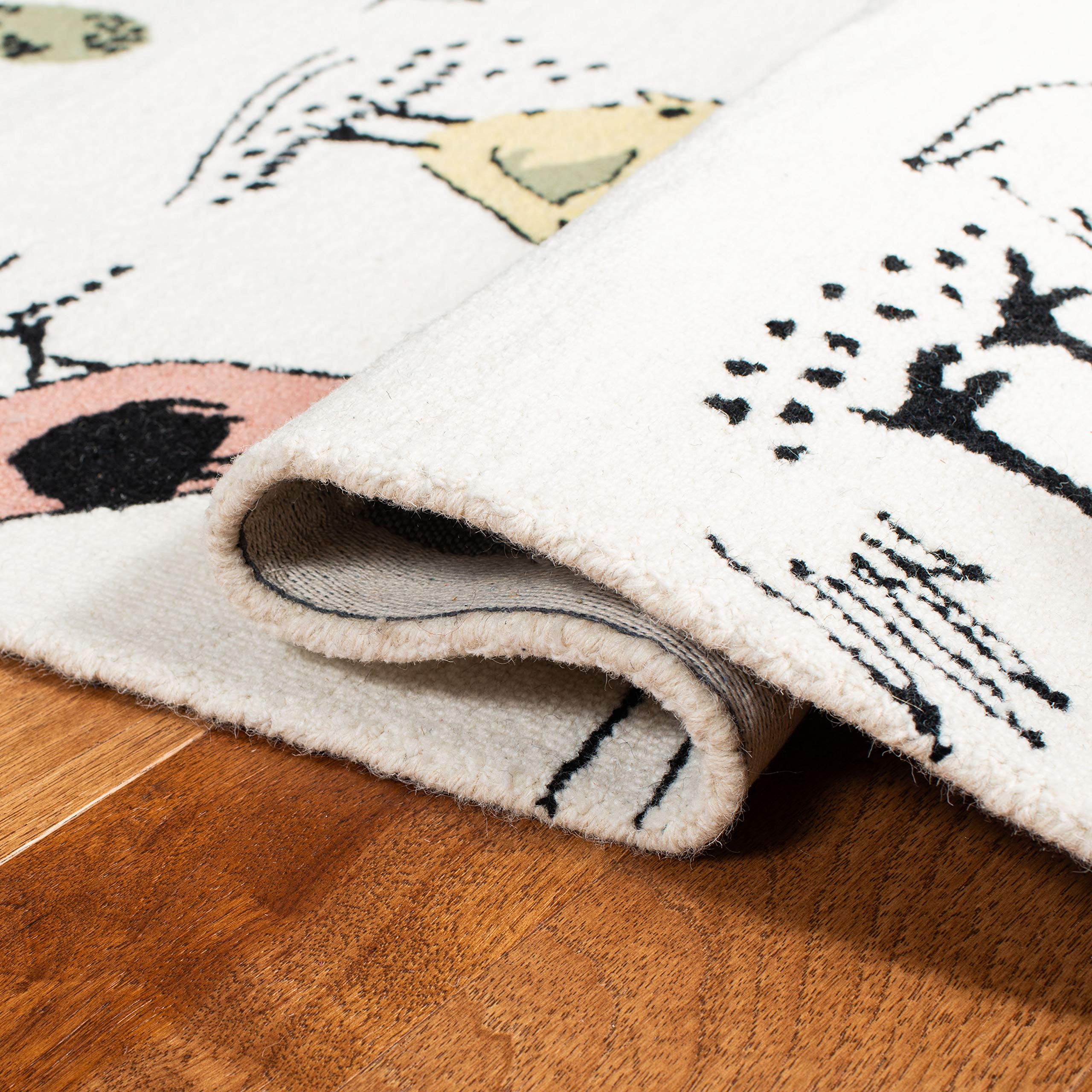 SAFAVIEH Handmade Wool Runner Rug 2'3