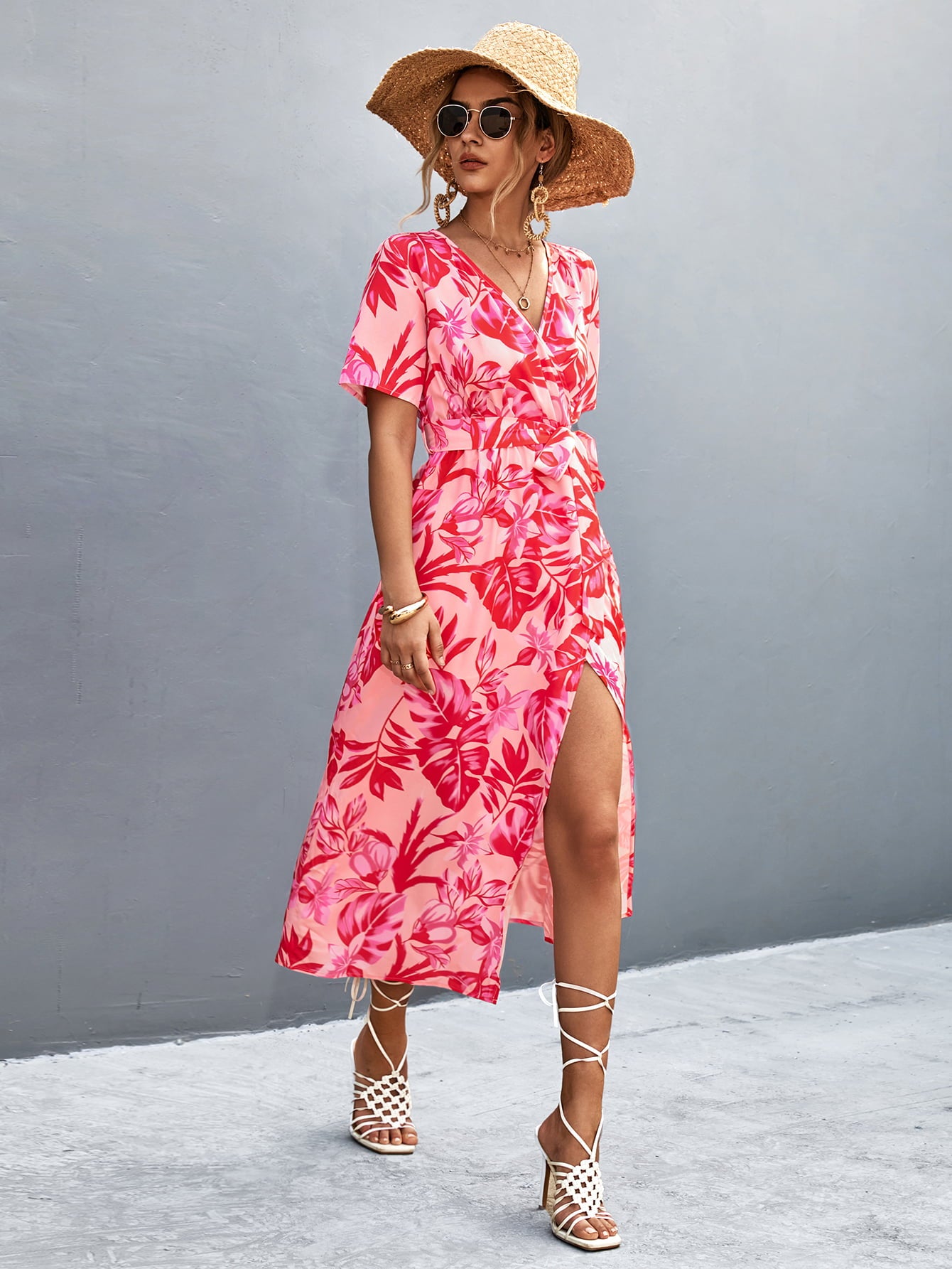 Stylish Strawberry Pink Hawaiian Tropical Resort Dress - Perfect for Beach Vacations, Summer Parties & Tropical Getaways