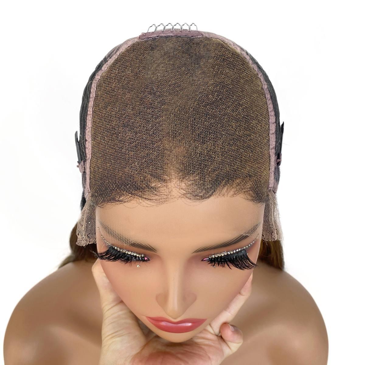 Raw Dark Blonde Balayage Wavy 5x5 HD Lace Closure Wig - Natural Looking Human Hair Wig for Women, Perfect for Daily Wear, Parties & Special Occasions