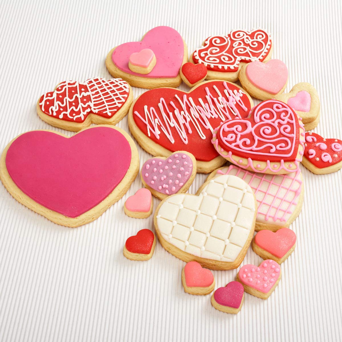 6PCS Valentine's Day Cookie Cutters Set - Heart, Cupid Arrow, Lip & Double Heart Shapes for Biscuits, Sandwiches & Fondant | Perfect for Baking, DIY Gifts & Romantic Celebrations