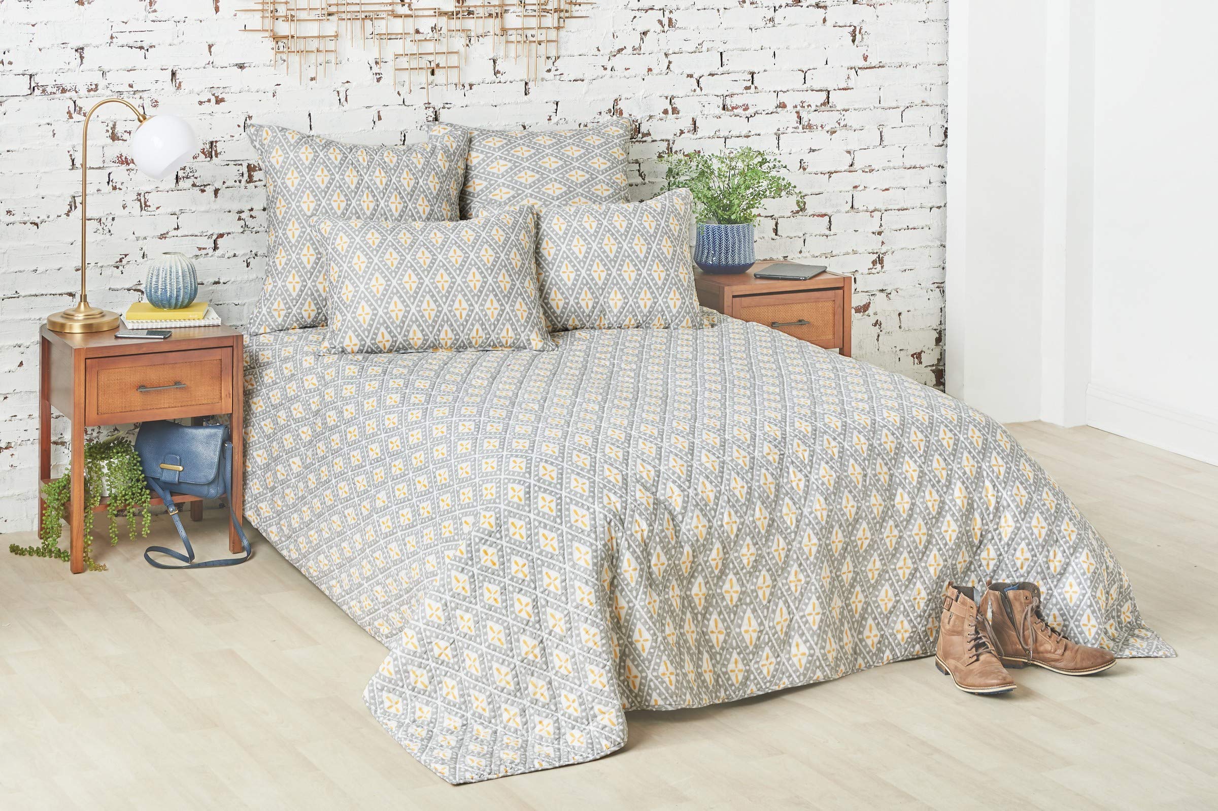Carol & Frank Liam Ochre Twin Quilt Set - Soft & Cozy 100% Cotton Bedding for Twin Beds - Perfect for Kids Rooms, Guest Bedrooms & Dorm Decor