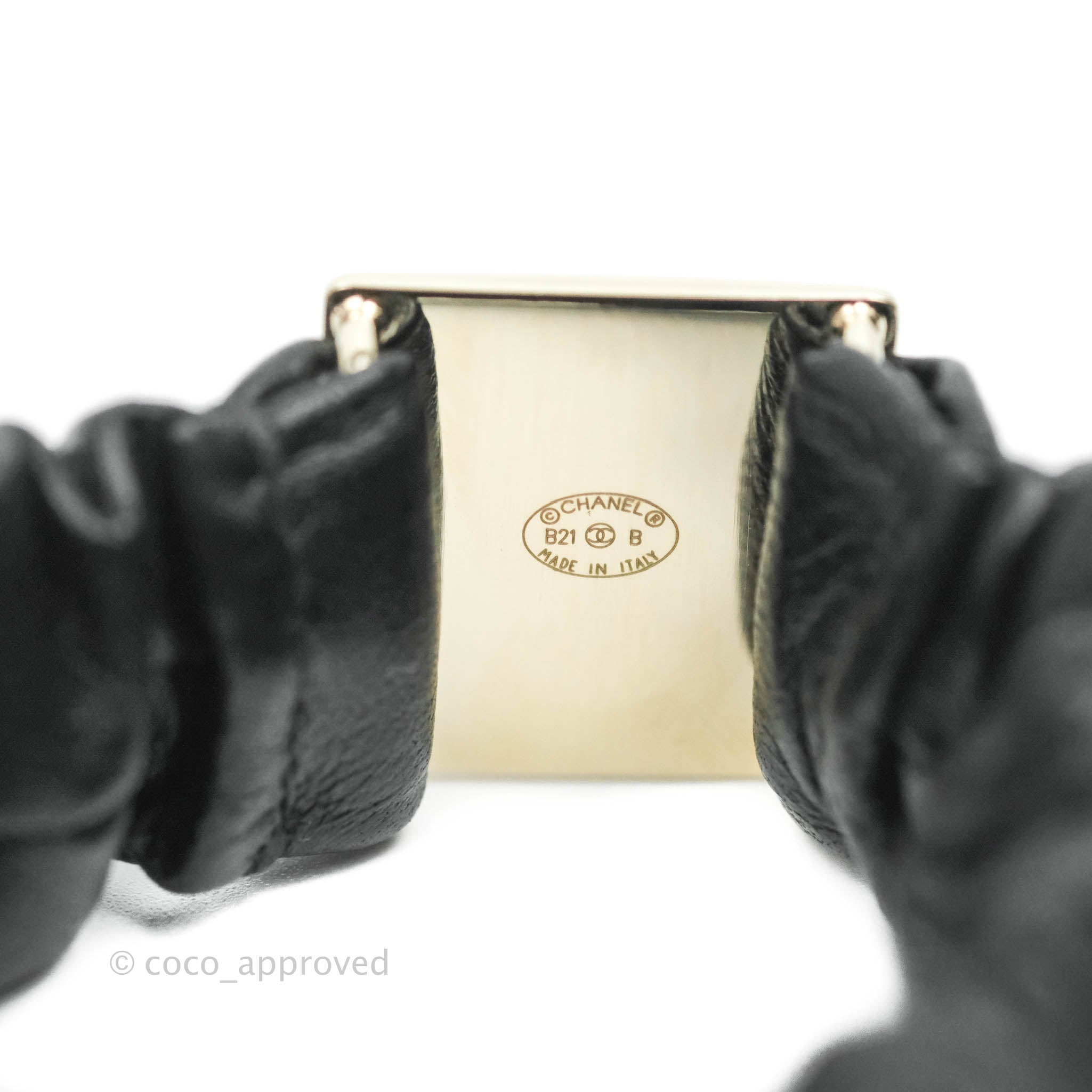 Chanel CC Logo Black Leather Hair Clip with Gold Tone Hardware - Perfect for Parties, Weddings & Everyday Elegance