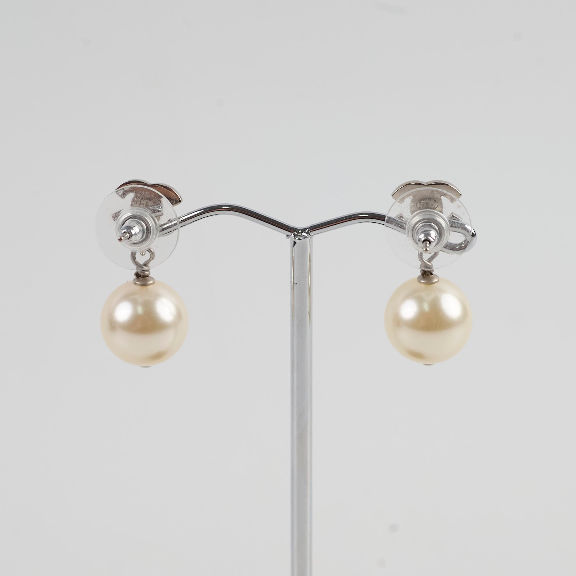Chanel CC Pearl Drop Earrings - Luxury Fashion Jewelry for Women | Perfect for Parties, Weddings & Special Occasions