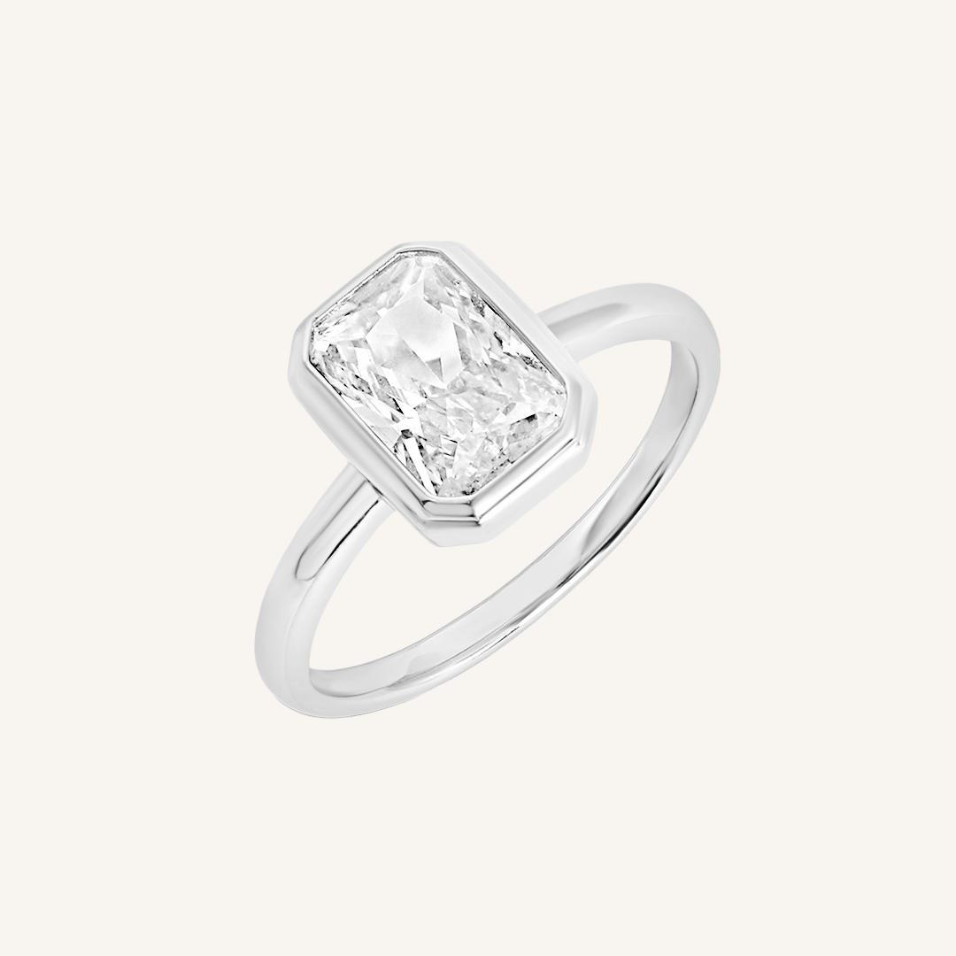 Exquisite Danbury Radiant Cut Diamond Ring - 14K White Gold Engagement Ring for Women | Perfect for Proposals, Anniversaries & Special Occasions