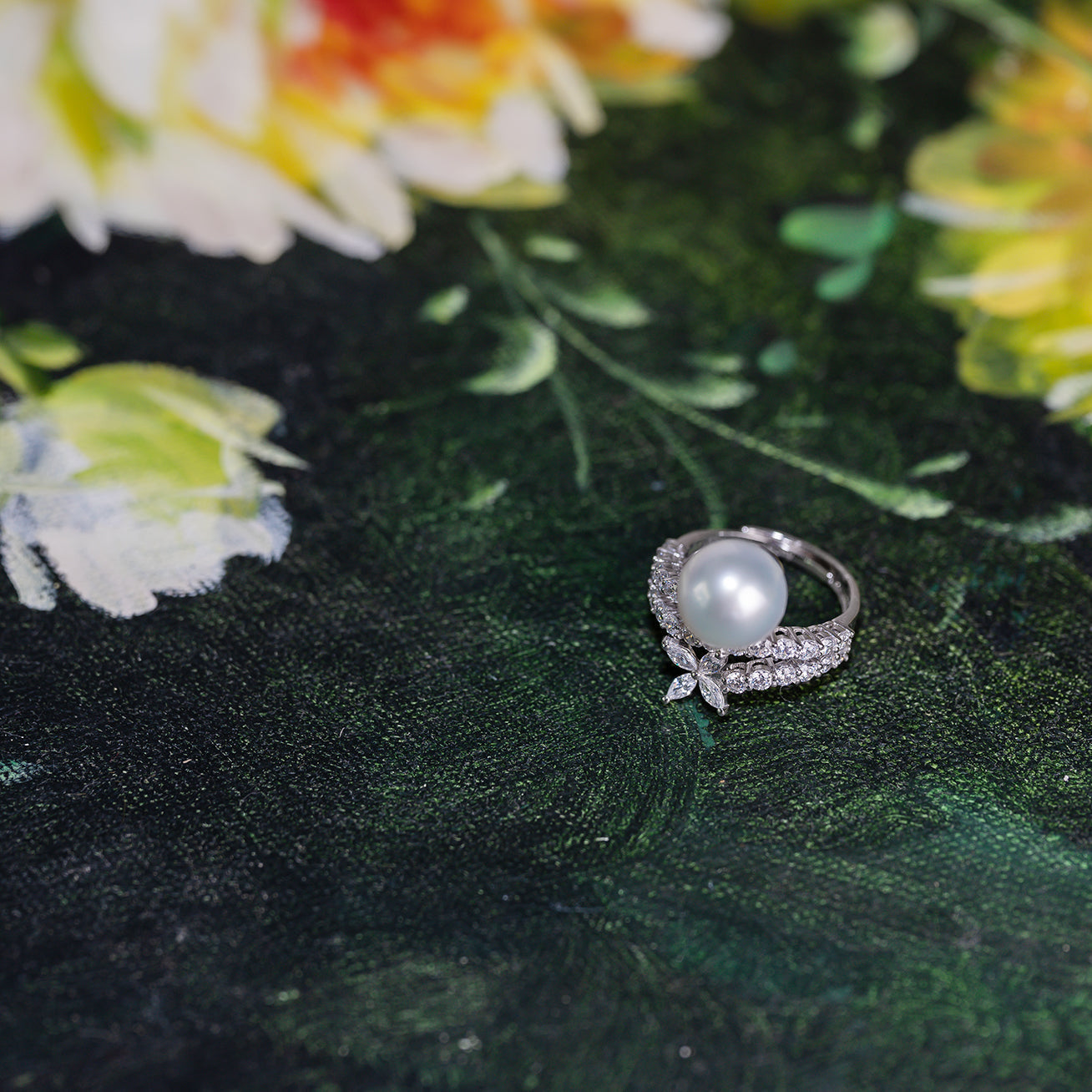 18K Solid Gold Edison Pearl Ring KR00006 - Elegant & Timeless Jewelry for Women, Perfect for Weddings, Anniversaries & Special Occasions