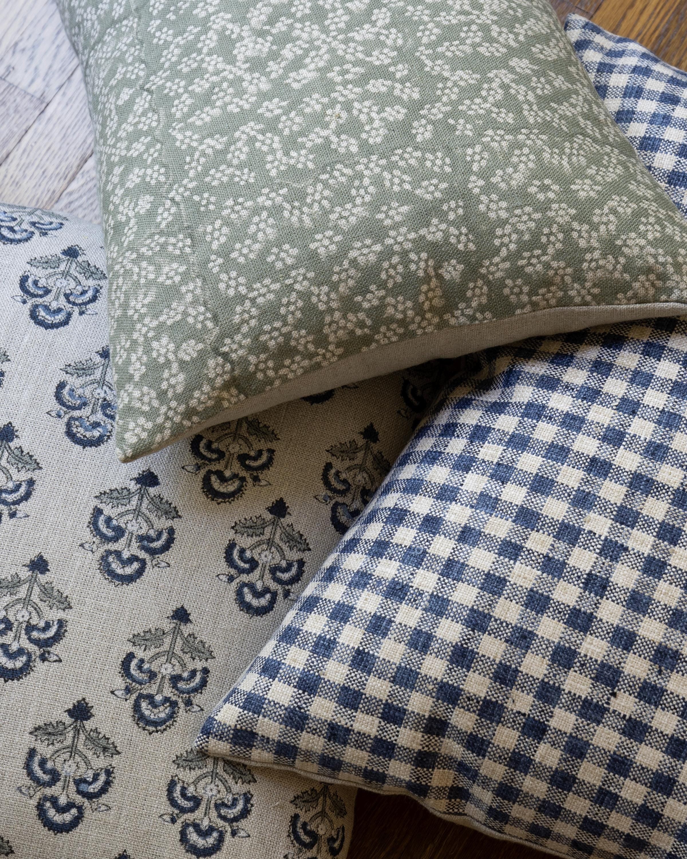 Stylish Anderson Checkered Pillow Cover - Modern Home Decor for Living Room, Bedroom & Sofa - Soft Cotton Square Cushion Case