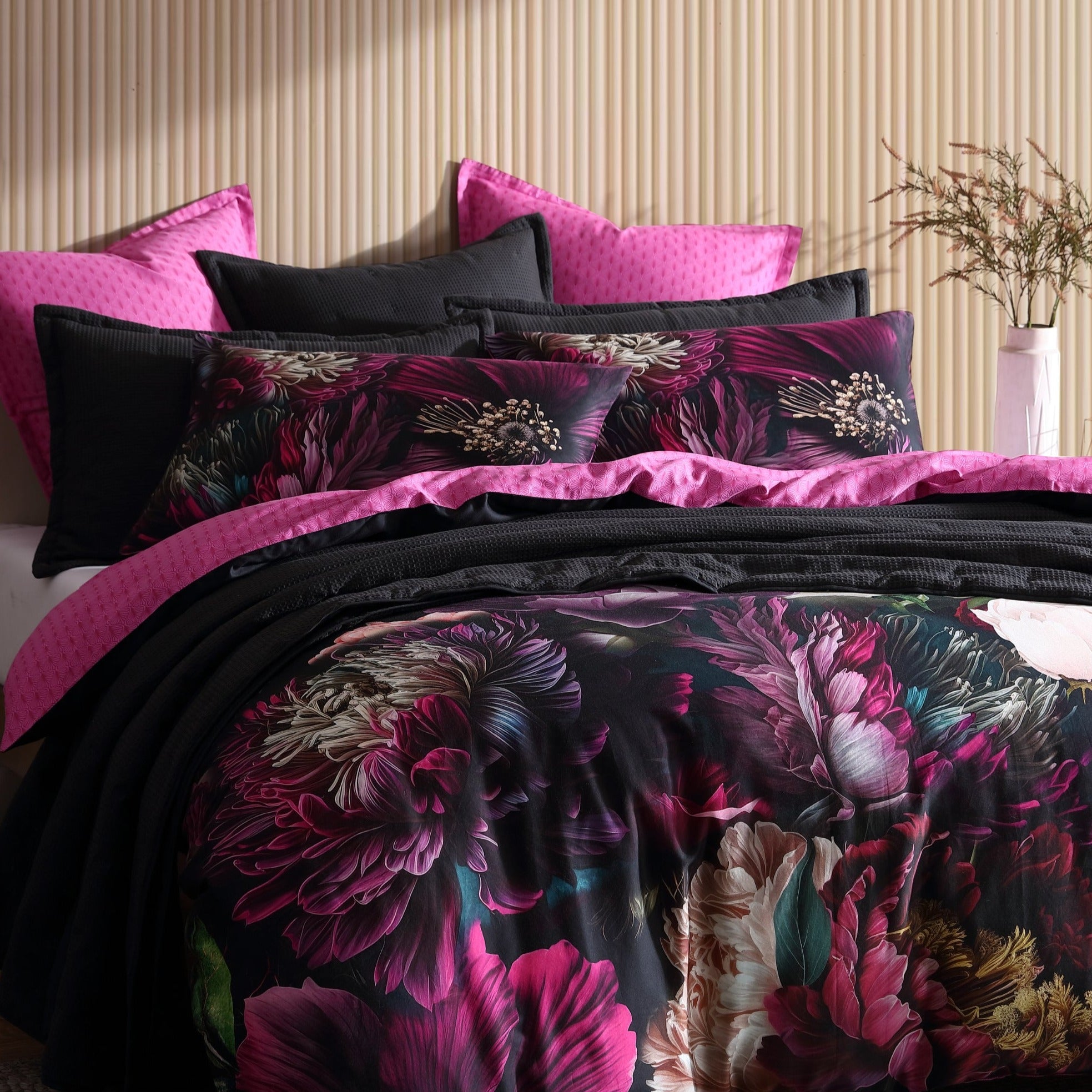 Luxury Pink Quilt Cover Set - Soft Bedding by Logan & Mason for Cozy Bedroom Decor & Guest Room Styling