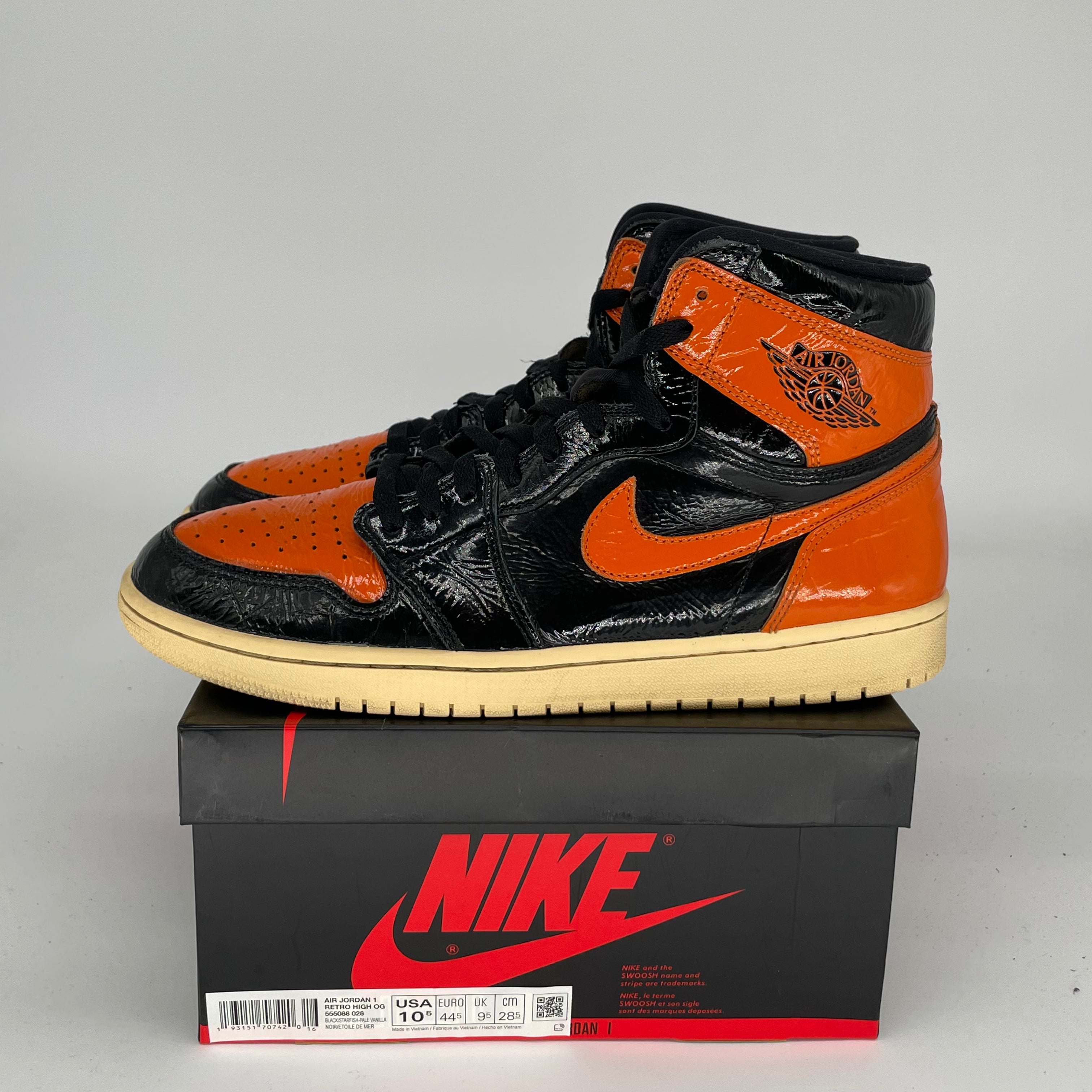 AIR JORDAN 1 SHATTERED BACKBOARD 3.0 Retro High OG Basketball Shoes - Men's Size 10.5 (555088-028) - Authentic Sneakers for Streetwear, Basketball & Collectors