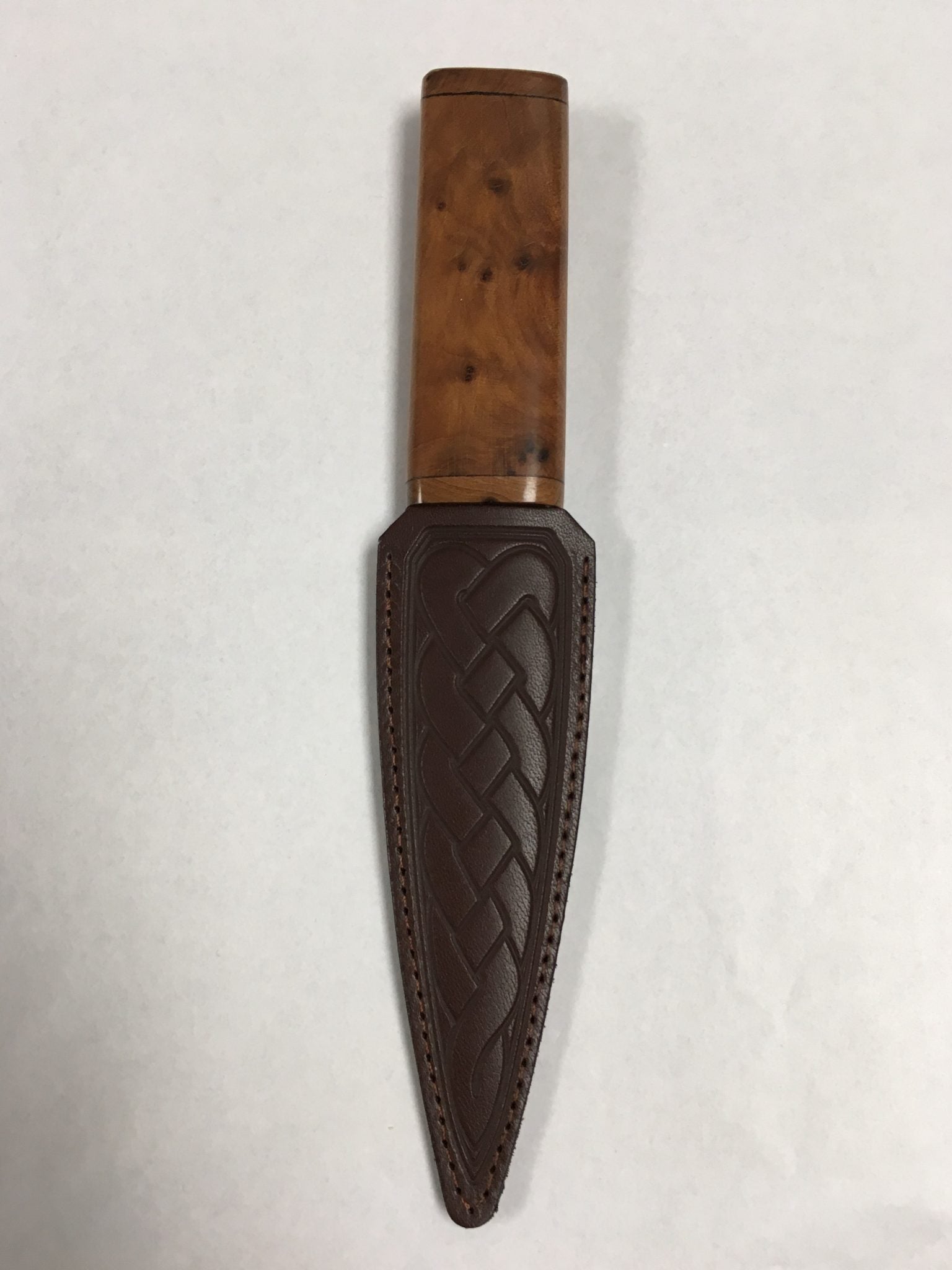 Authentic Scottish Sgian Dubh Knife with Wooden Handle - SD59 - Perfect for Highland Dress, Weddings & Traditional Ceremonies