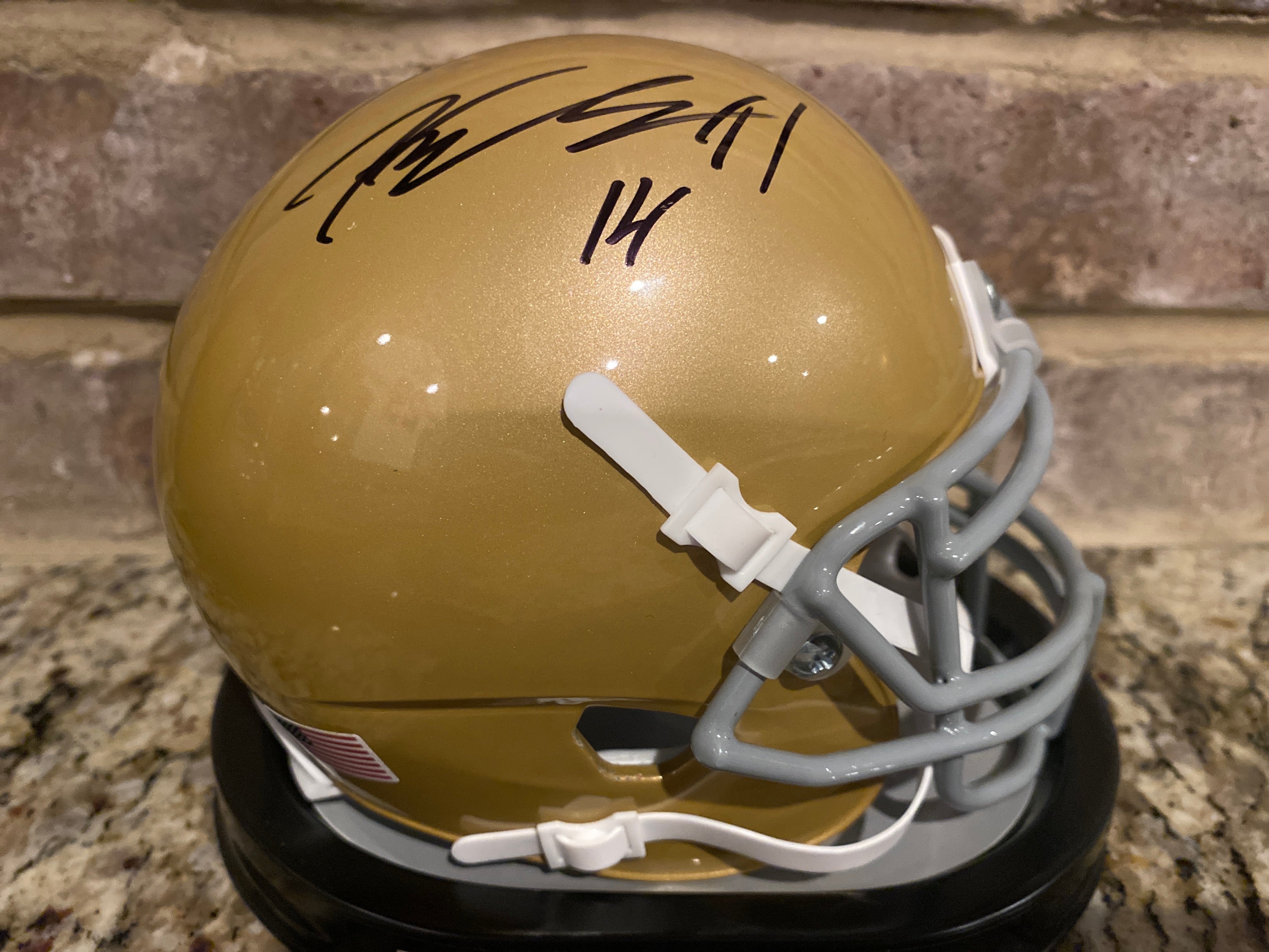 Kyle Hamilton Autographed Notre Dame Fighting Irish Mini Helmet - Authentic Signed Collectible Football Memorabilia for Fans, Display, and Gifts