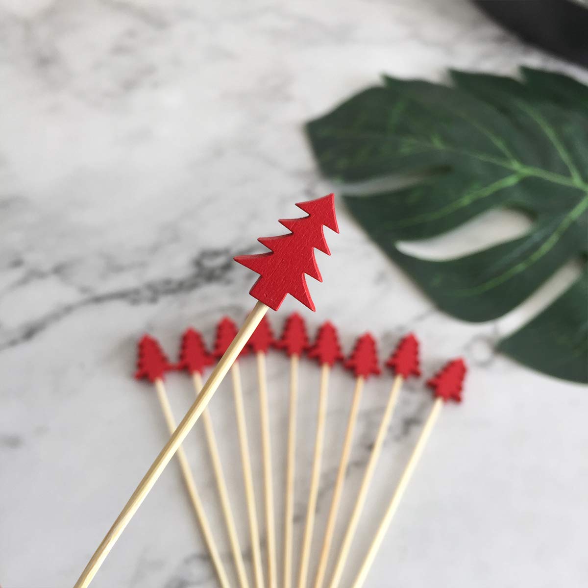 DOITOOL 100pcs Bamboo Cocktail Picks - Christmas Tree Shaped Bar Accessories, Reusable Fruit Skewers & Toothpicks for Holiday Parties, Cocktail Garnish & Appetizer Serving