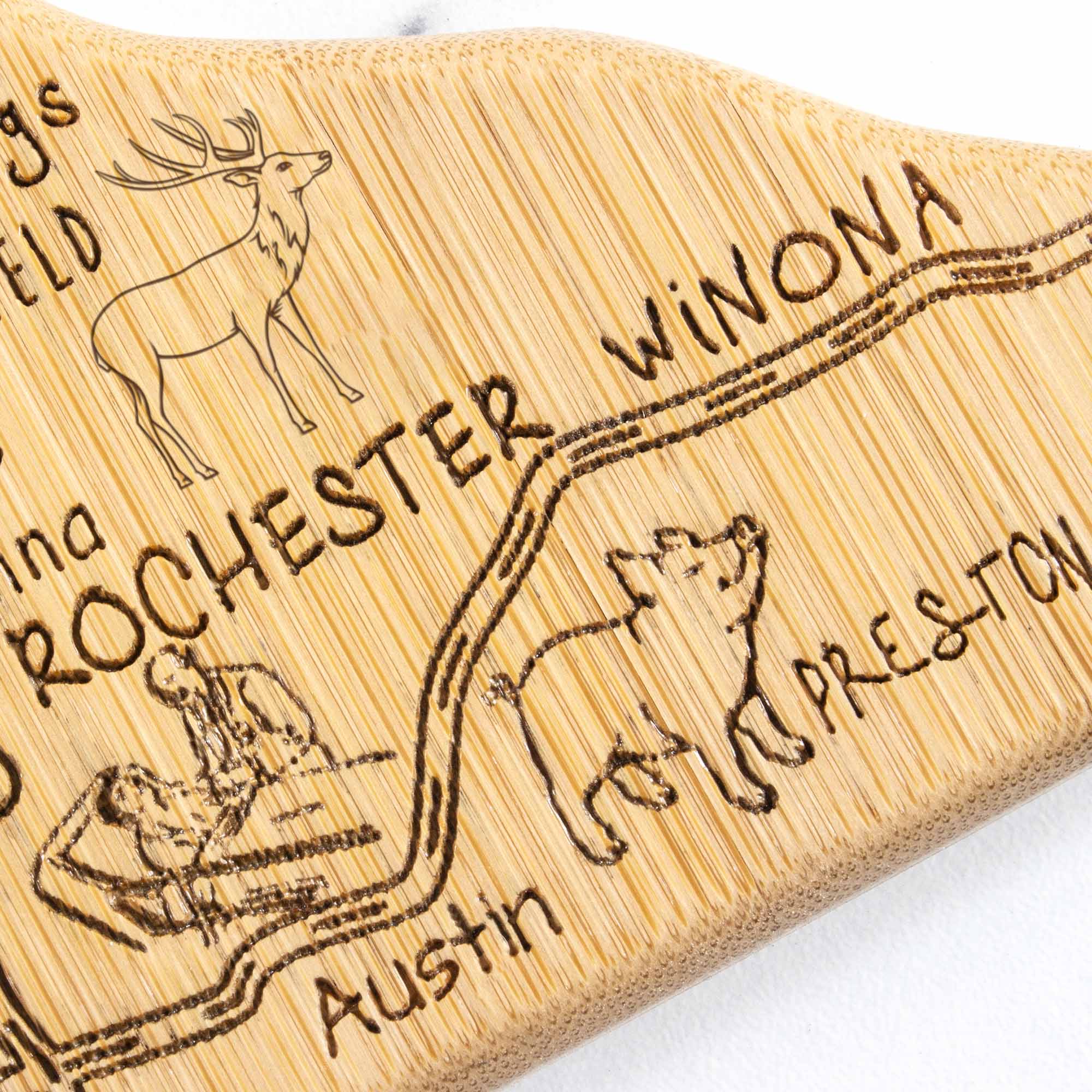 Minnesota Themed Wooden Cutting Board - 13.25 x 11.75 Inches - Perfect for Kitchen Prep & Charcuterie Display - Ideal Gift for Home Chefs & Minnesota Lovers