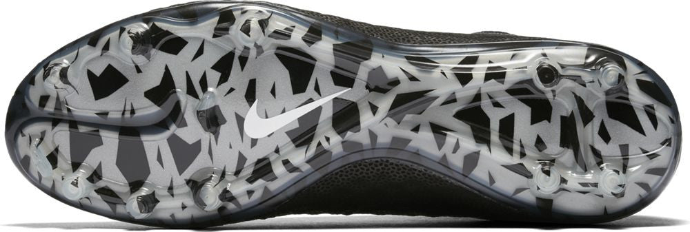 Nike Hypervenom Phantom II Tech Craft 2.0 FG Soccer Cleats - Black/Metallic Silver - High-Performance Football Boots for Firm Ground - Perfect for Professional Matches & Training