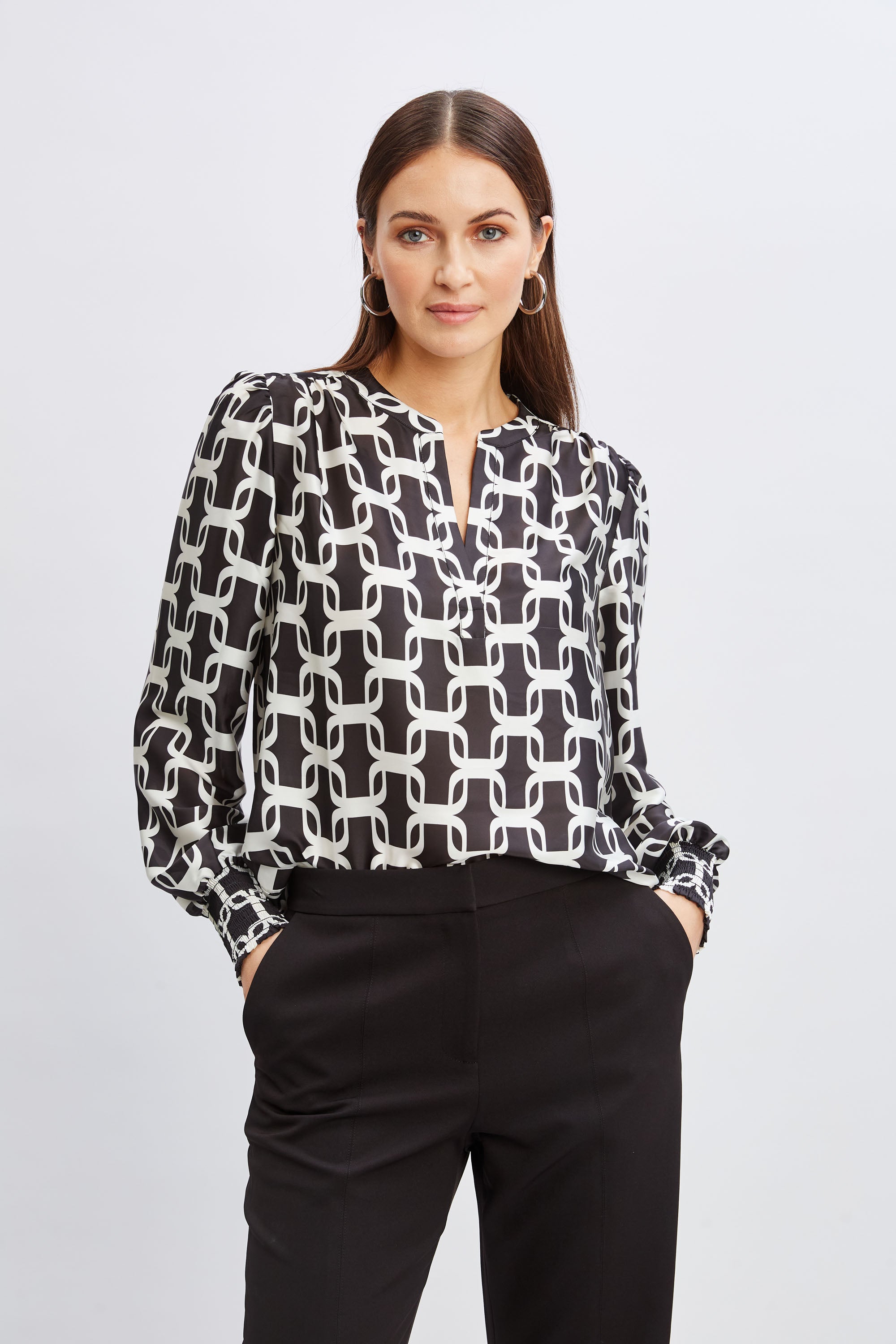 LONDON CHAIN PRINT