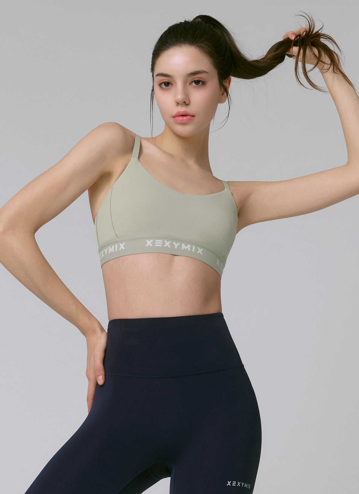 Black Label Signature Power Rise Logo Band Bra Top - High Support Sports Bra for Running, Yoga & Gym Workouts