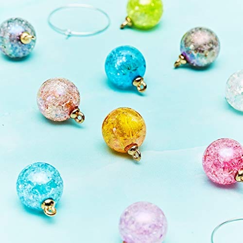 16 Pcs Wine Glass Charms - Reusable Stemware Markers with Plaid Beads for Christmas, New Year & Holiday Parties - Perfect Gift for Wine Tasting Events & Dinner Party Favors